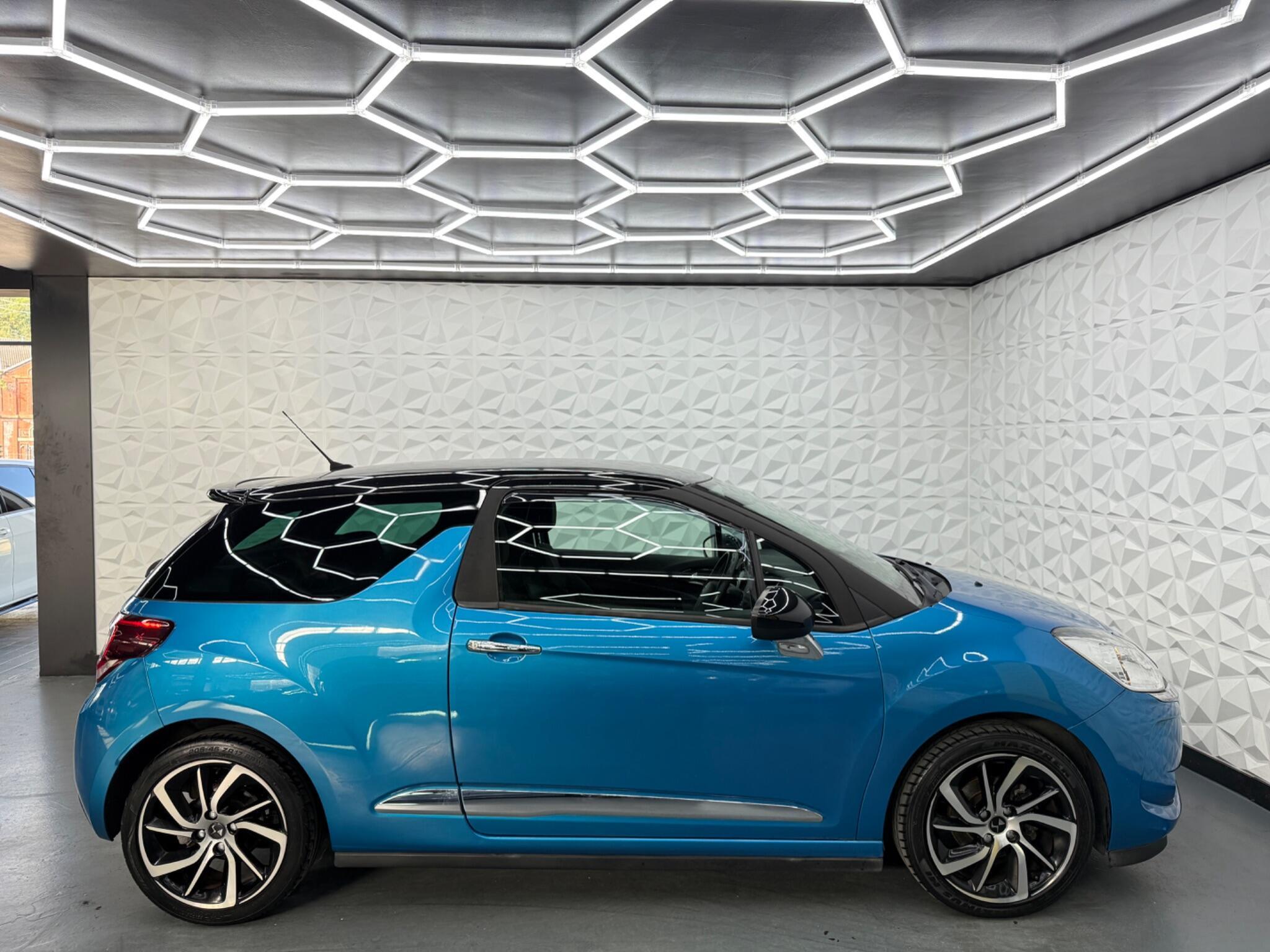 DS AUTOMOBILES DS 3 - Image 15