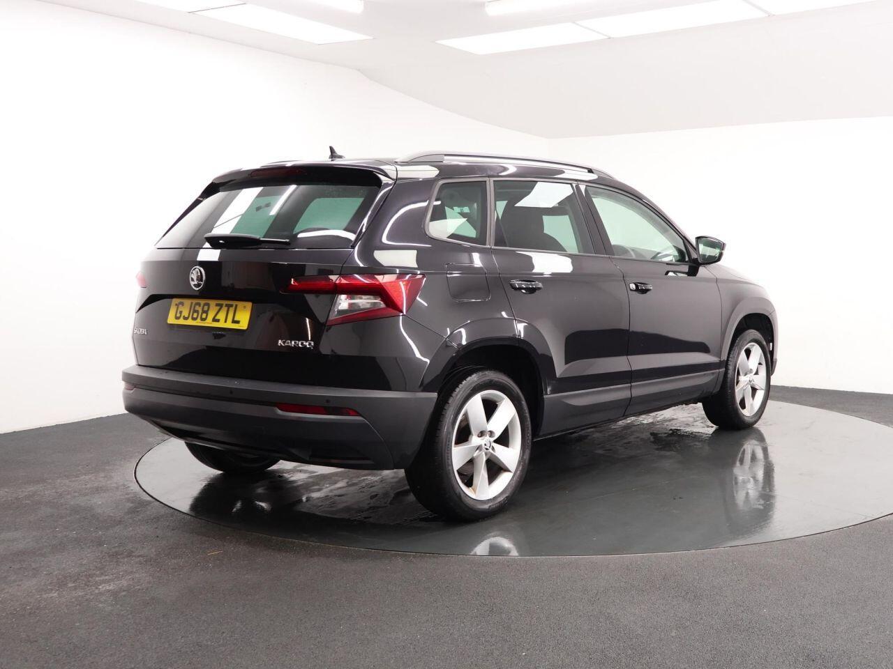 Skoda Karoq - Image 12