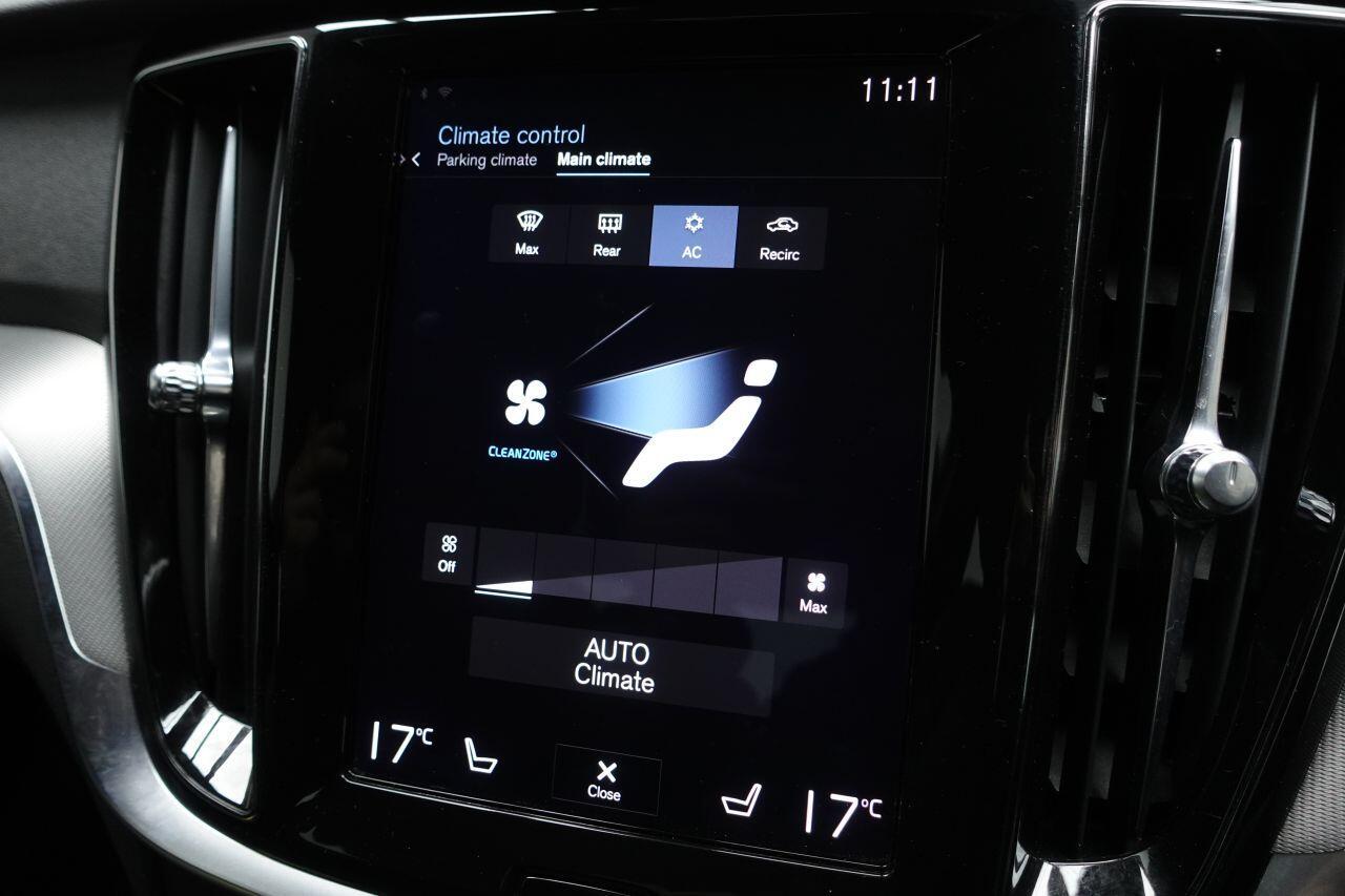 Volvo S60 - Image 36