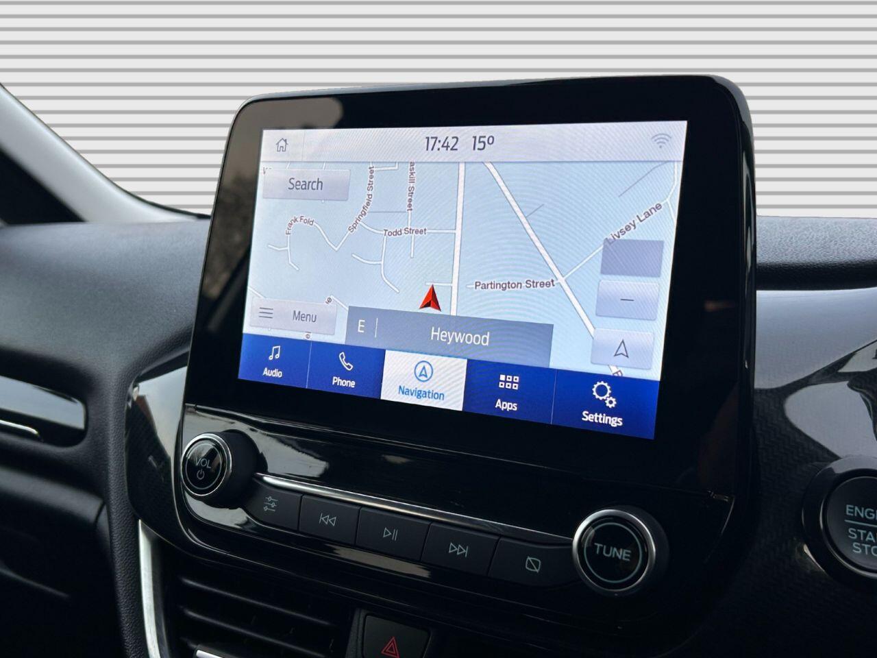 Ford Fiesta - Image 26