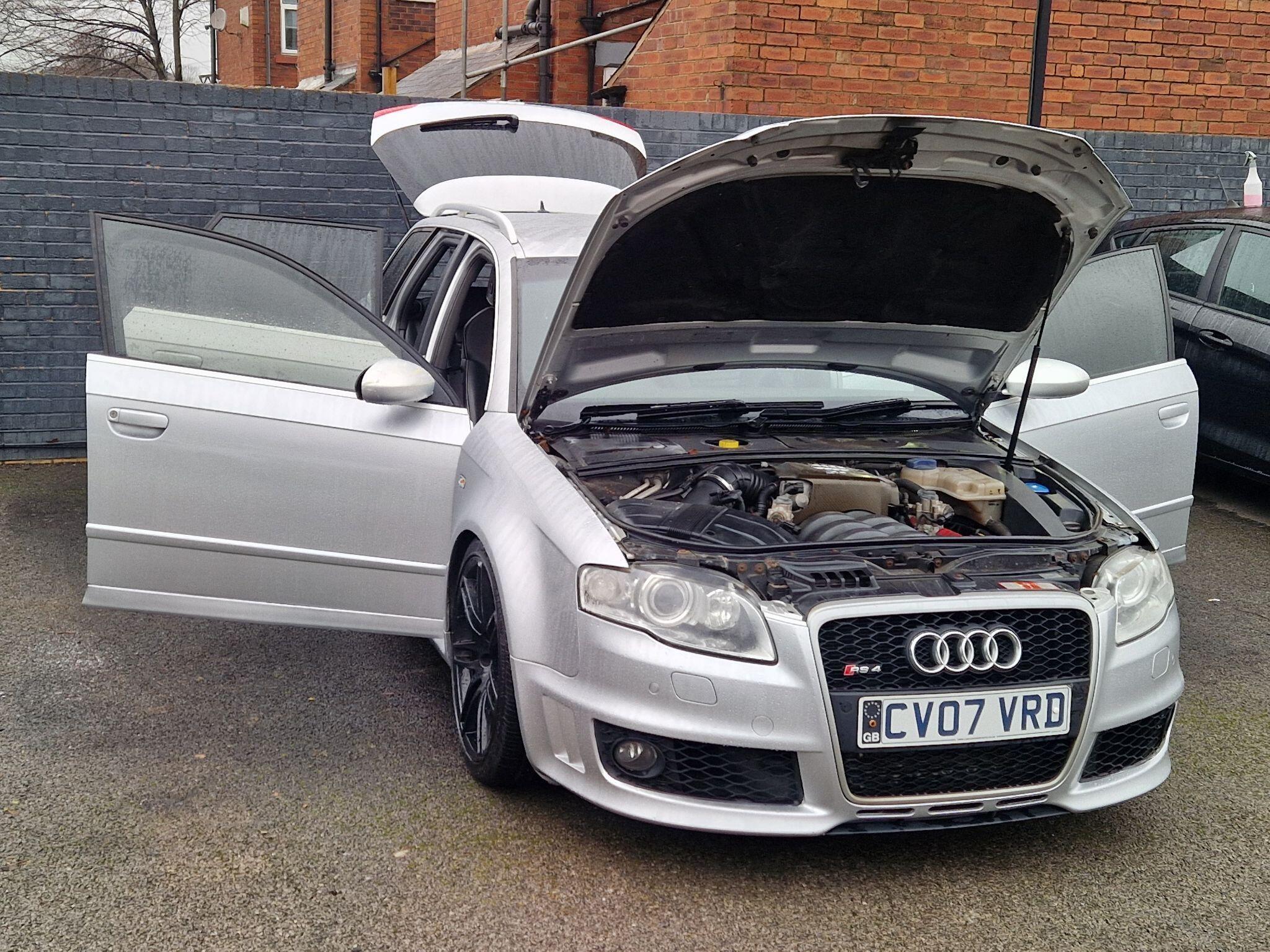 Audi Rs4 Avant - Image 12