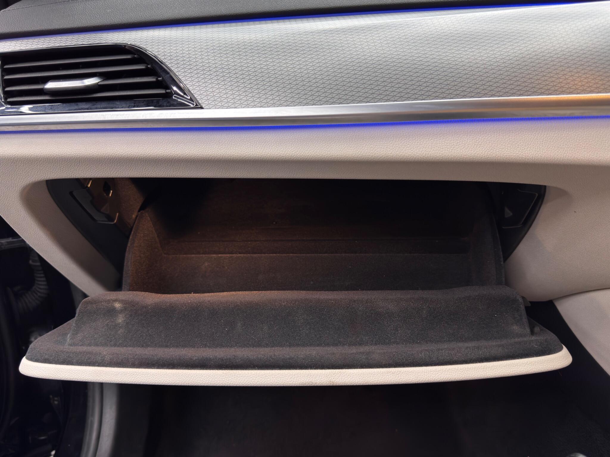 BMW 5 Series - Image 40