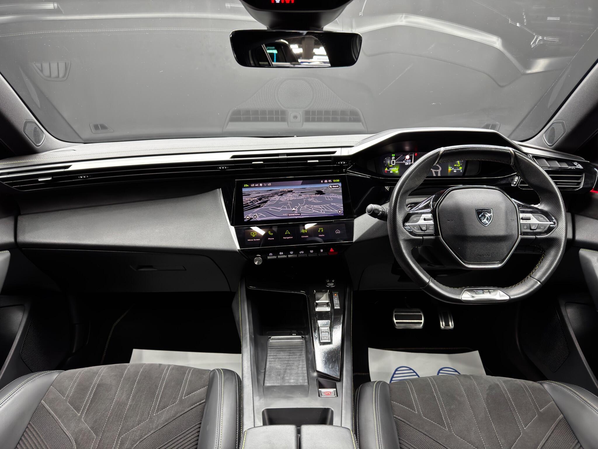 Peugeot 308 - Image 10