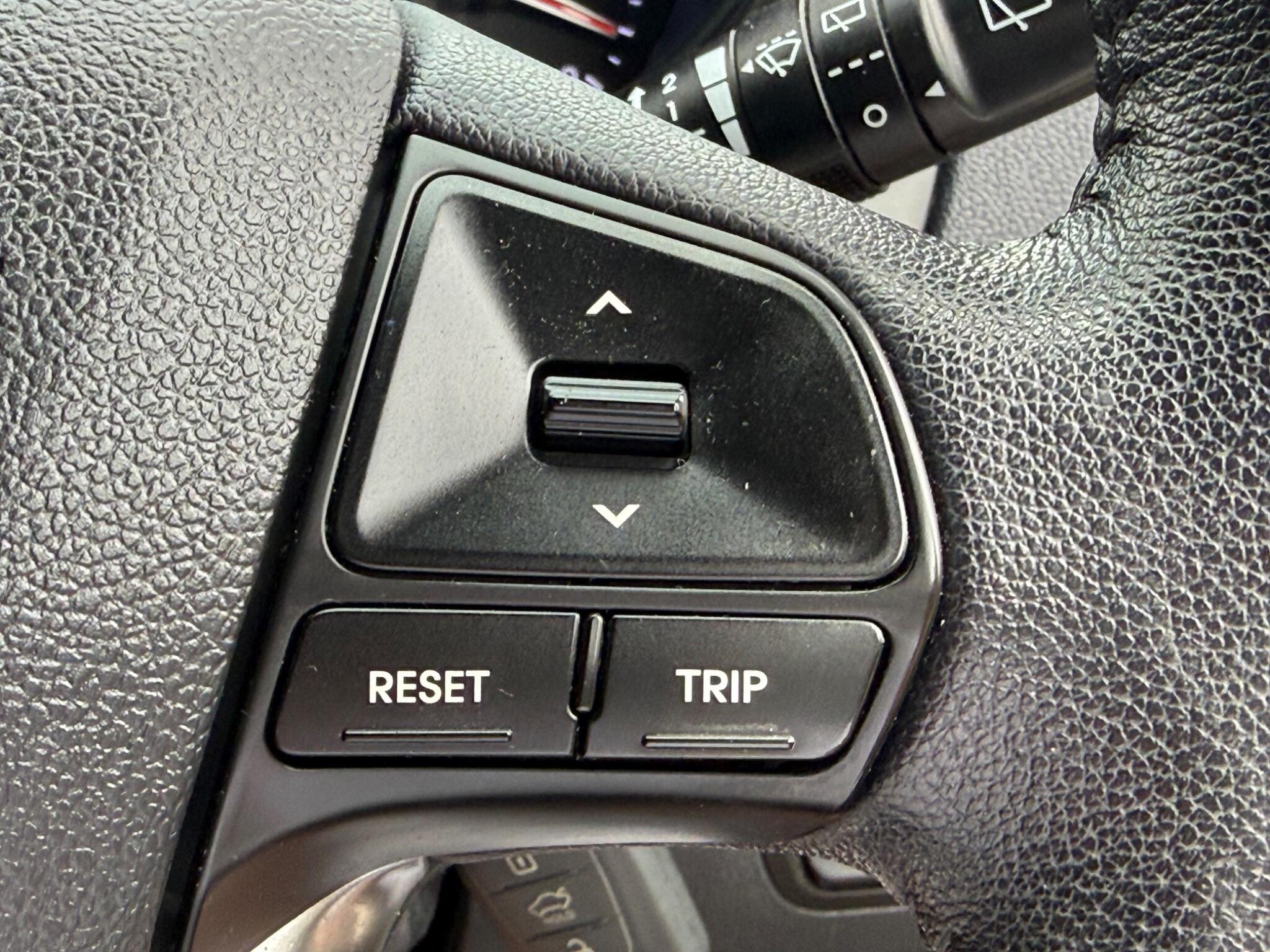 Kia Rio - Image 19