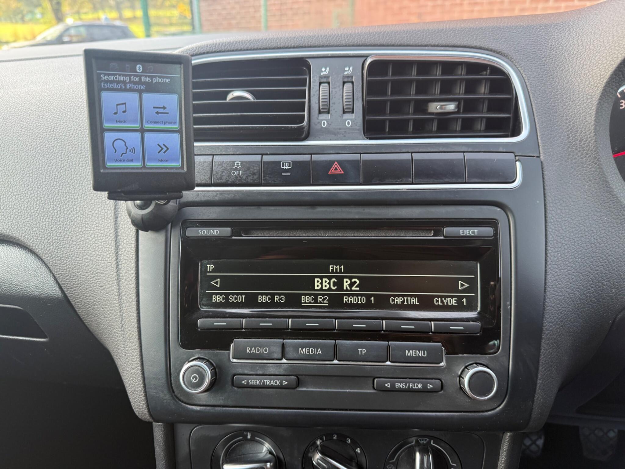 Volkswagen Polo - Image 11