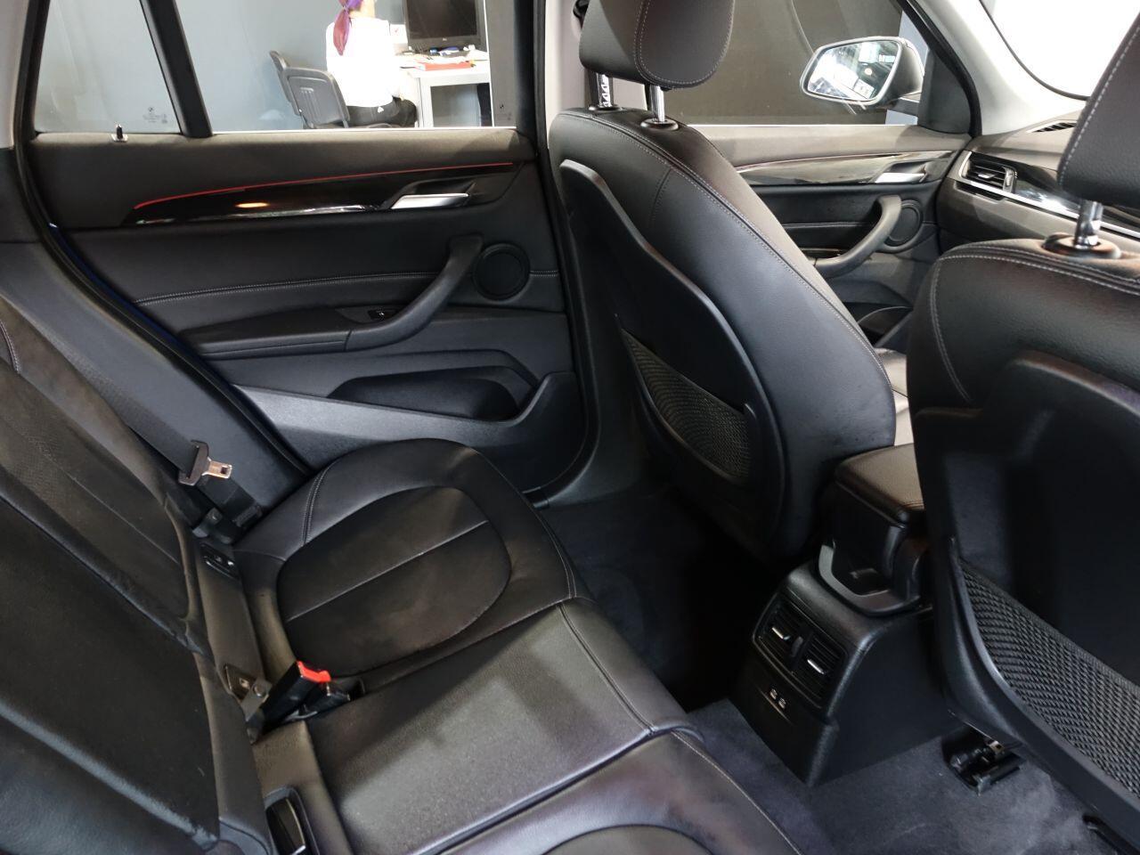 BMW X1 - Image 15