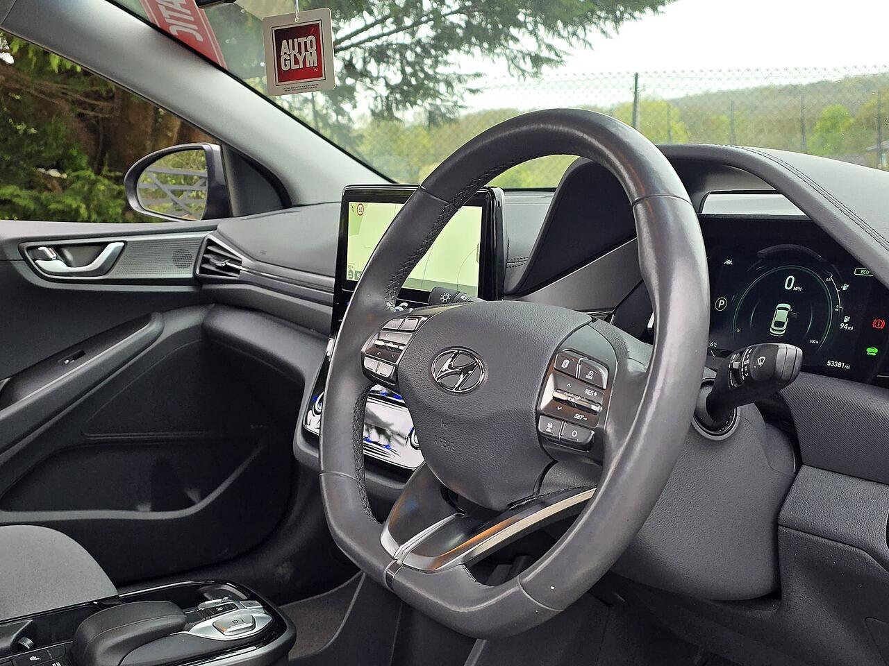 Hyundai Ioniq - Image 14