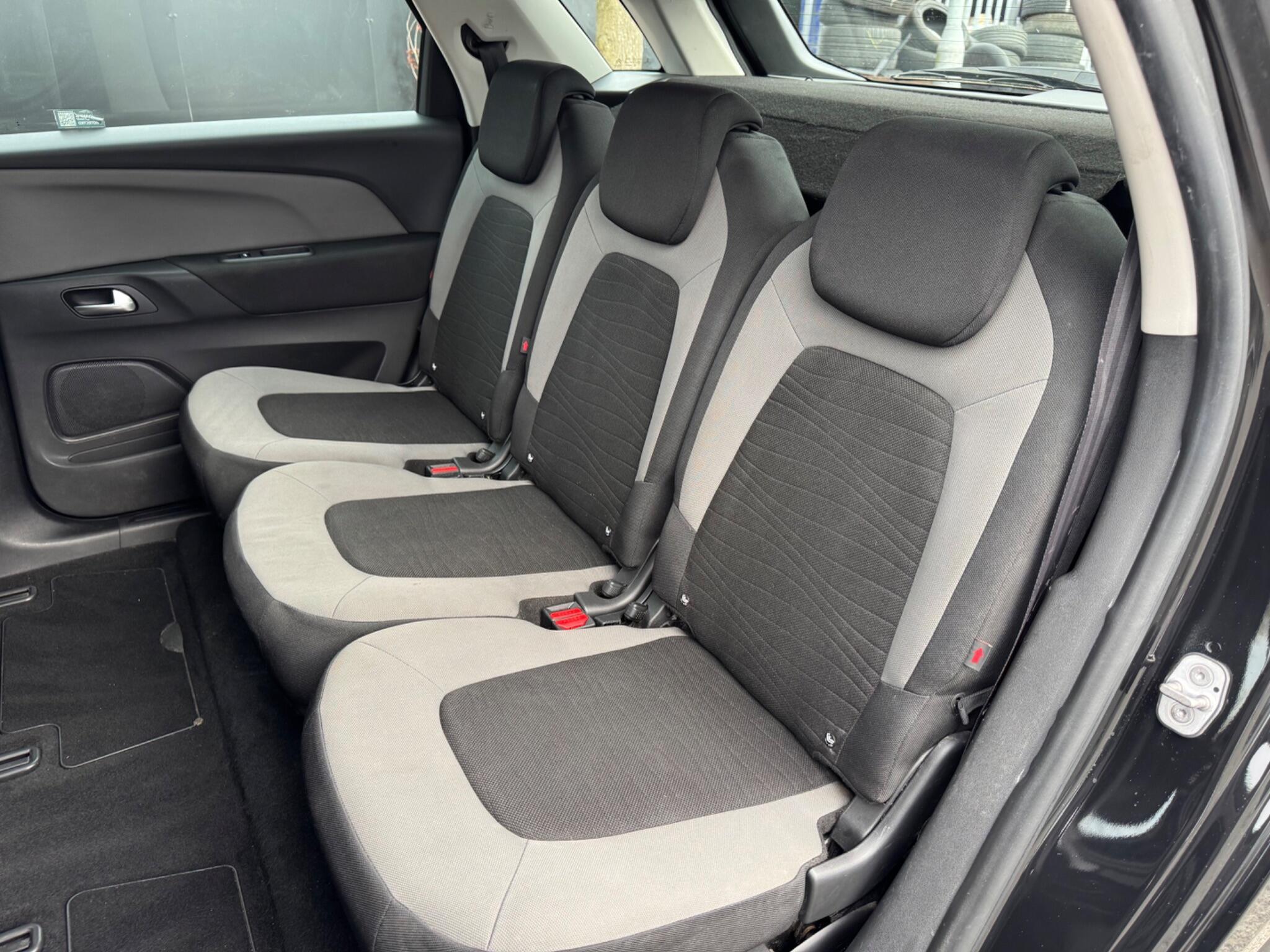 Citroen C4 Picasso - Image 14