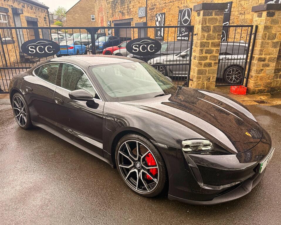 Porsche Taycan - Image 5