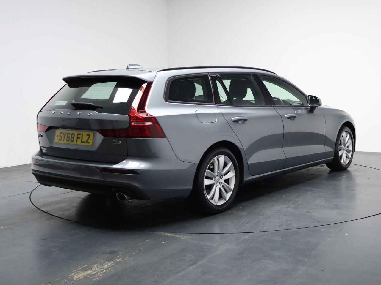 Volvo V60 - Image 12