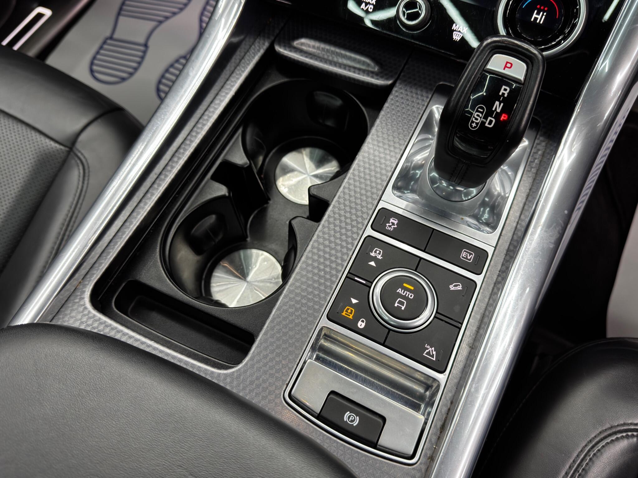 Land Rover RANGE ROVER SPORT - Image 25