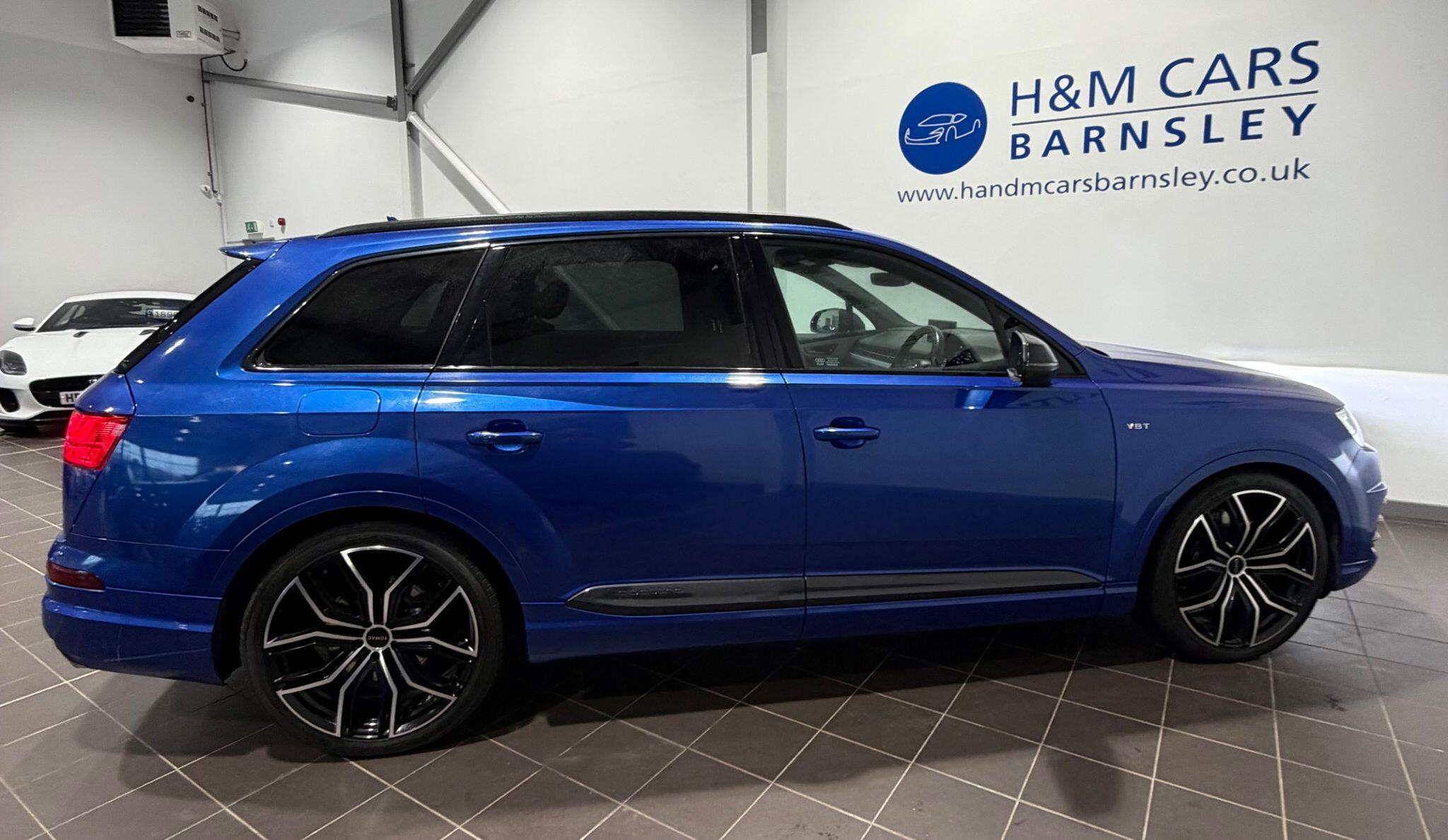 Audi SQ7 - Image 7