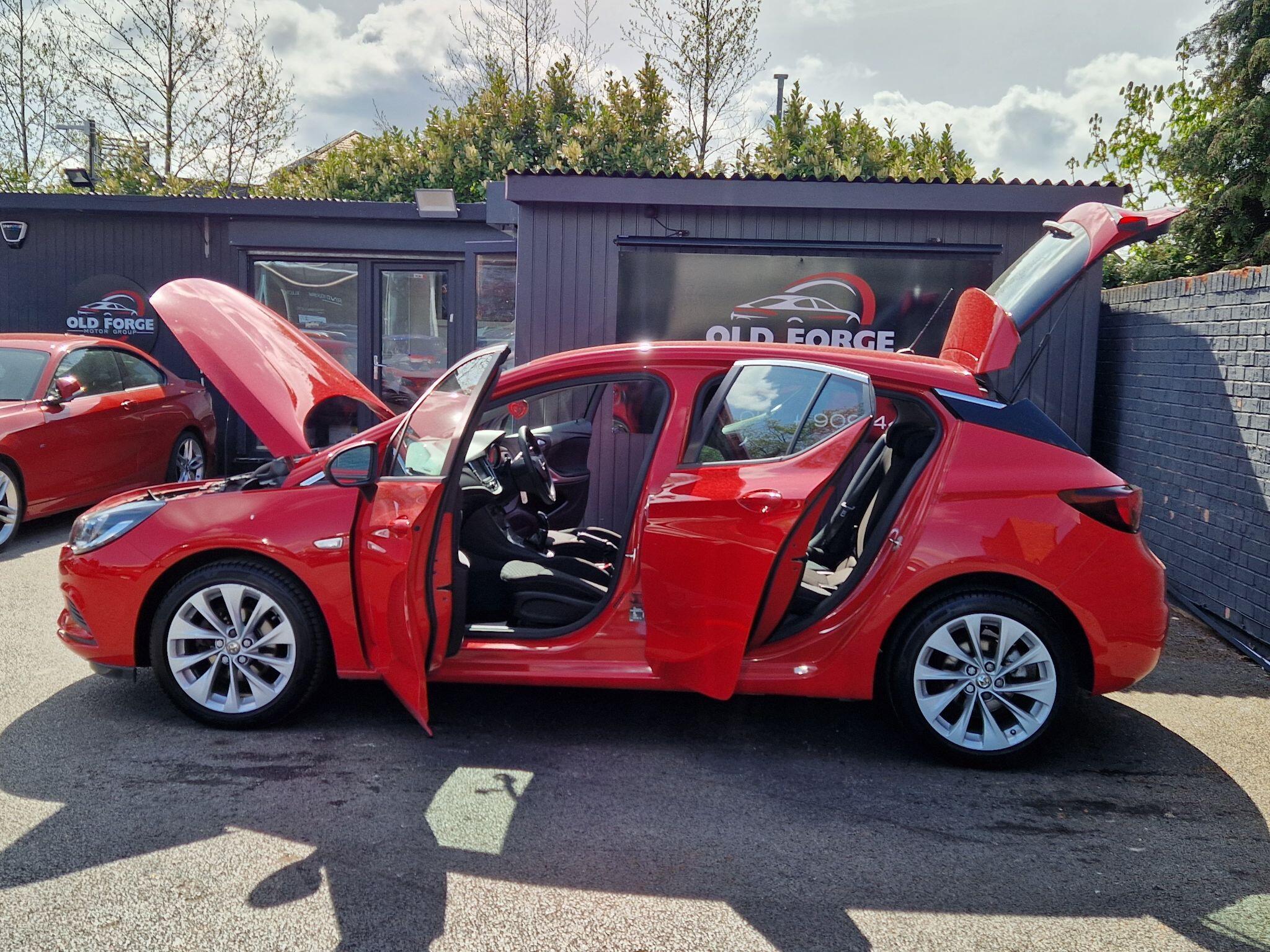 Vauxhall Astra - Image 15