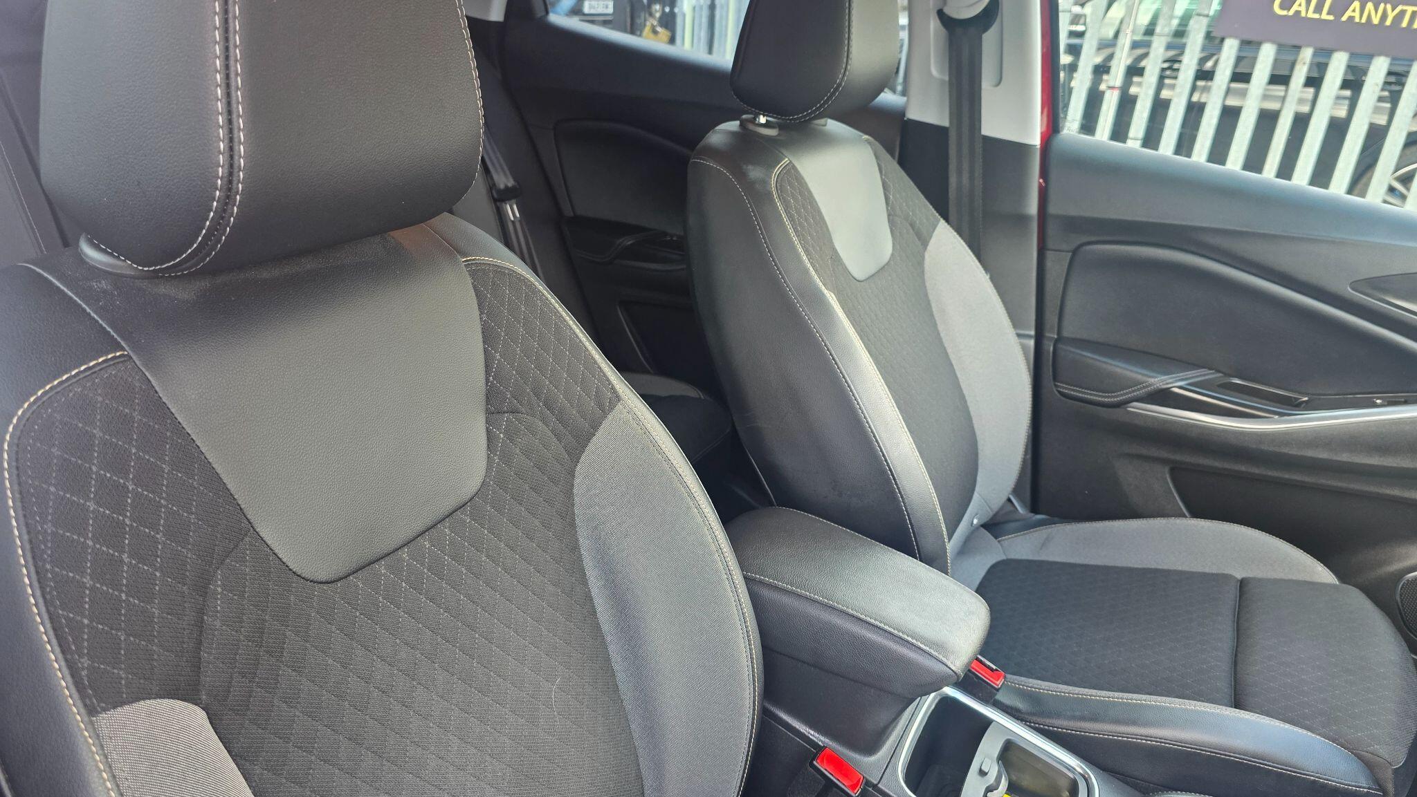 Vauxhall Grandland X - Image 28