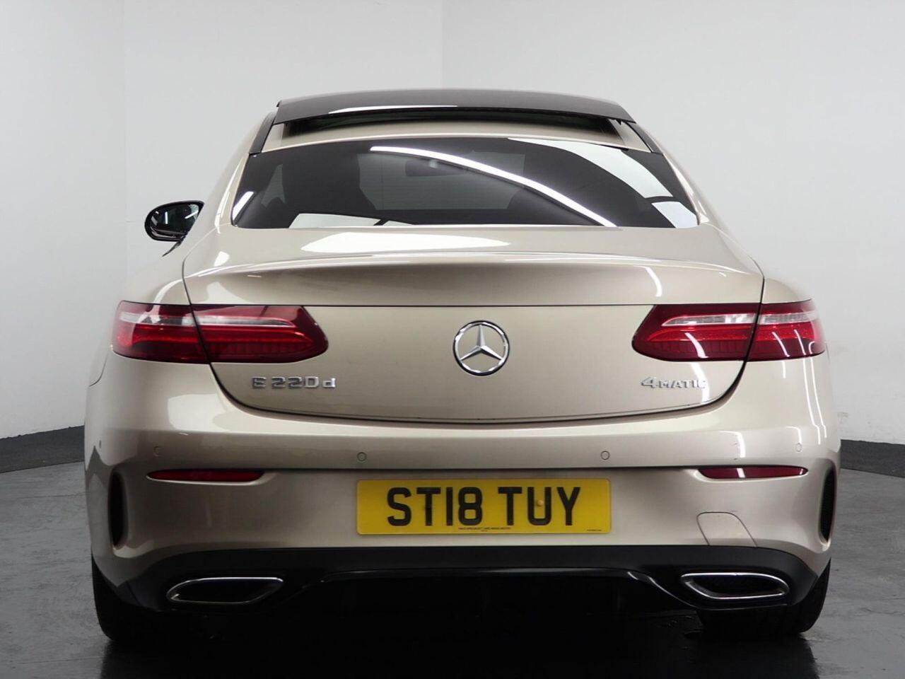 Mercedes-benz E Class - Image 11
