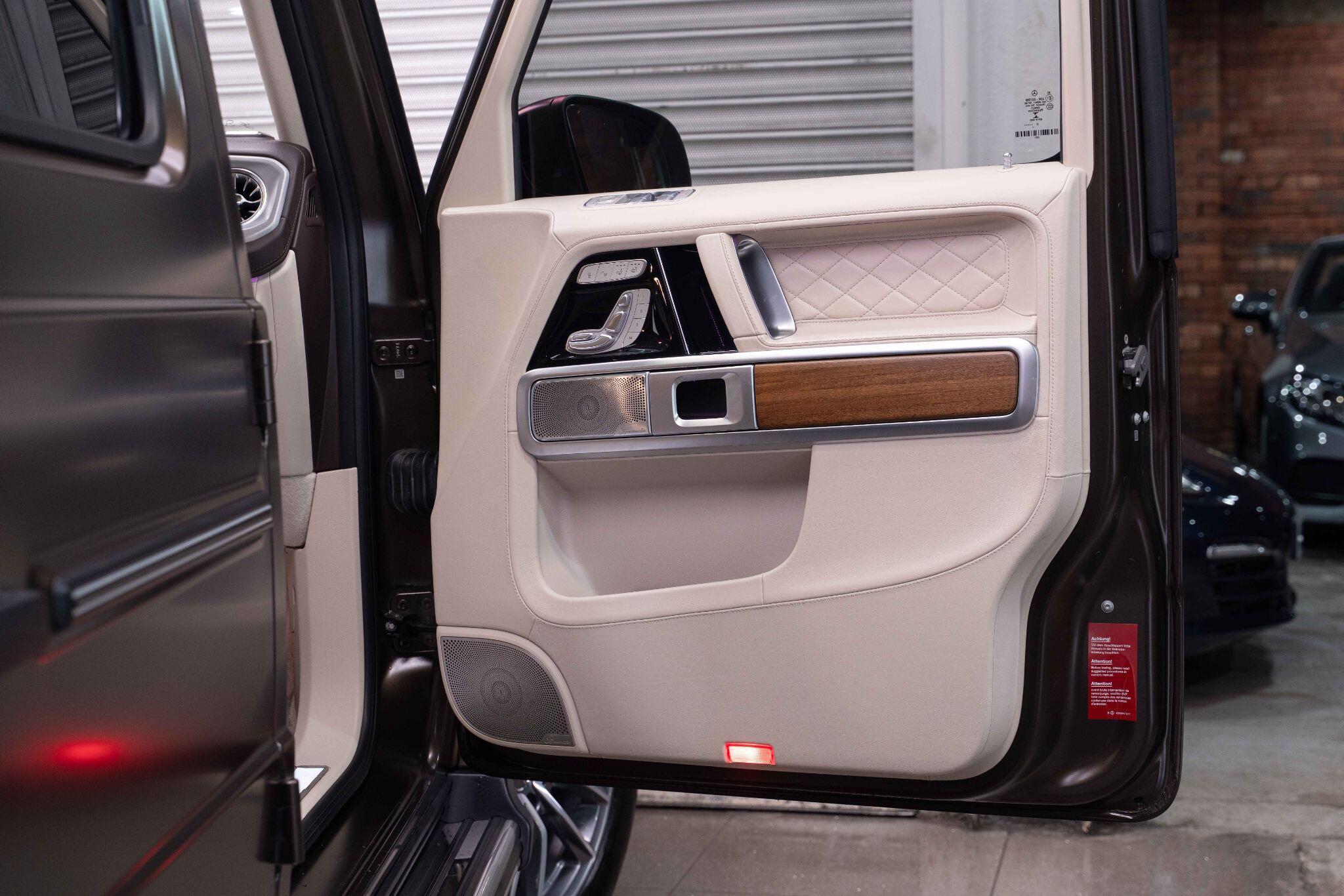 Mercedes G Class - Image 19
