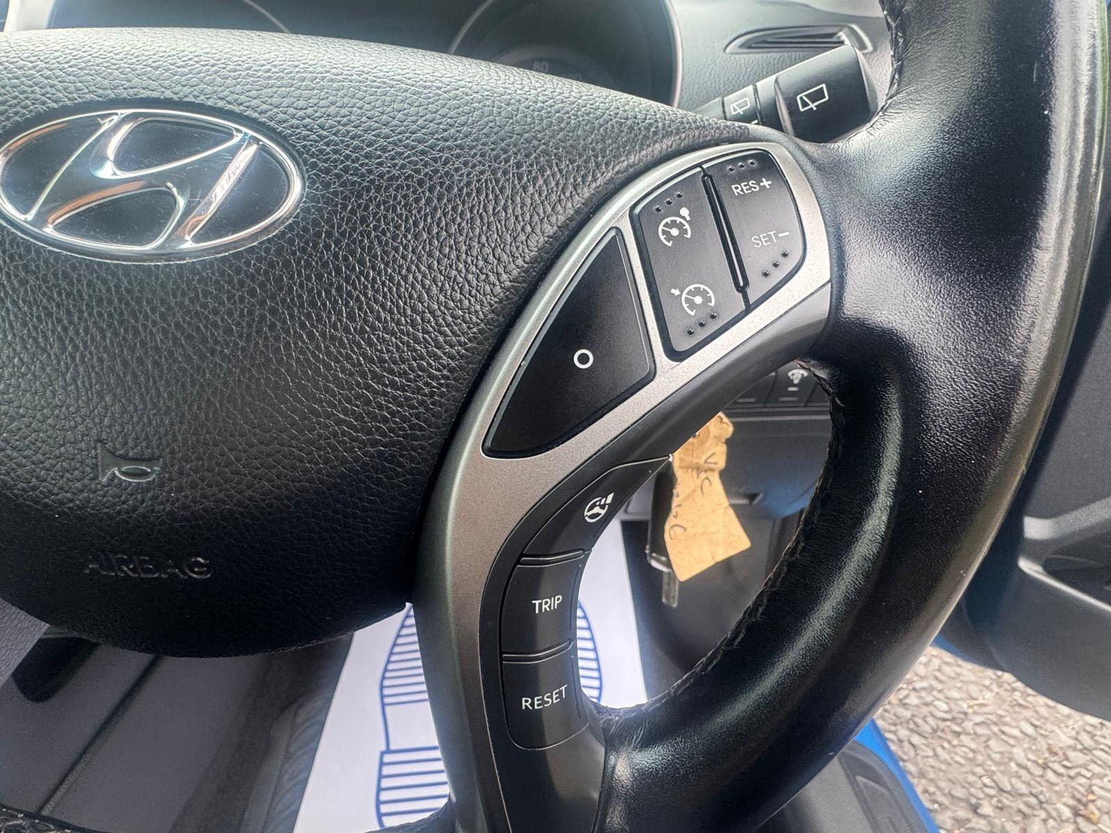 Hyundai i30 - Image 29