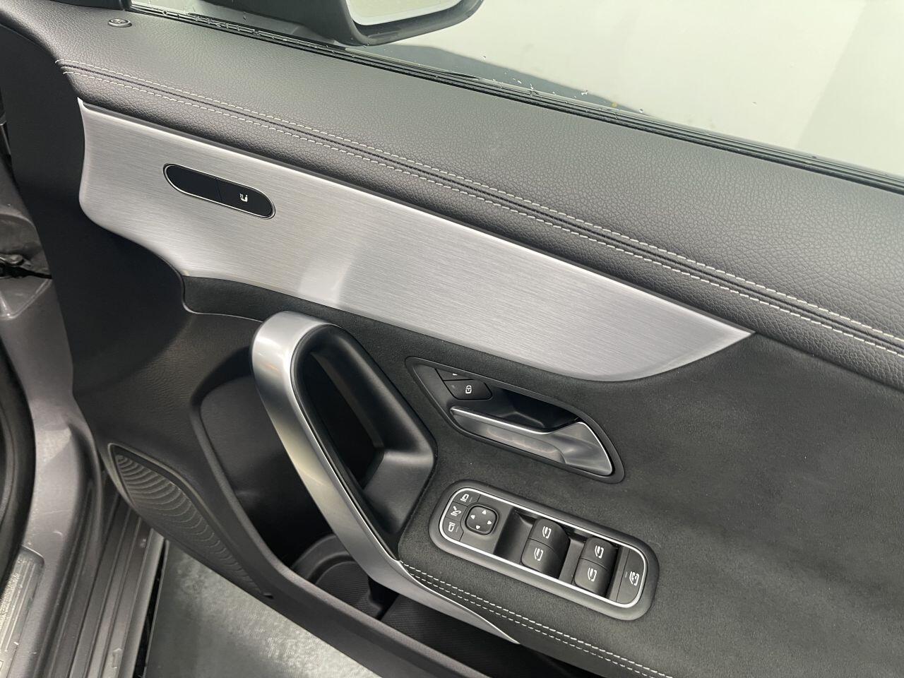 Mercedes-benz A-CLASS - Image 26