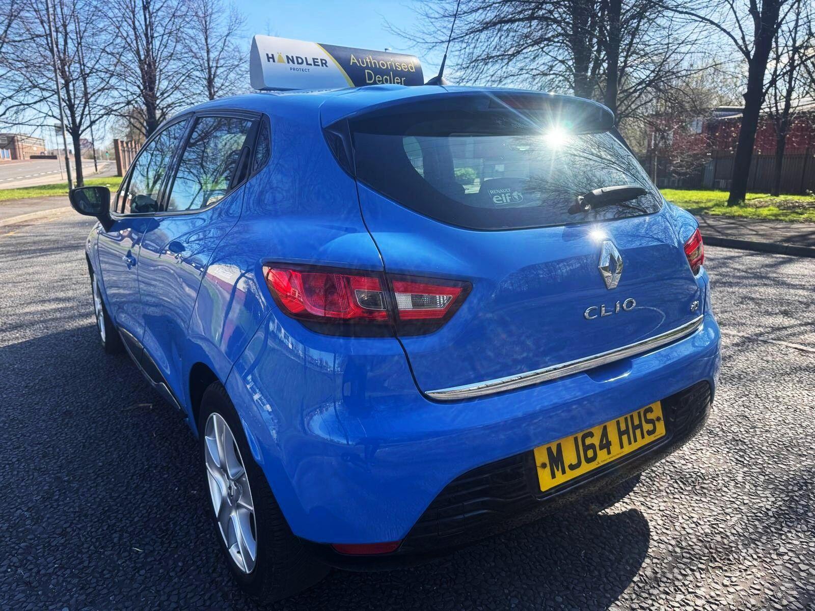 Renault Clio - Image 3