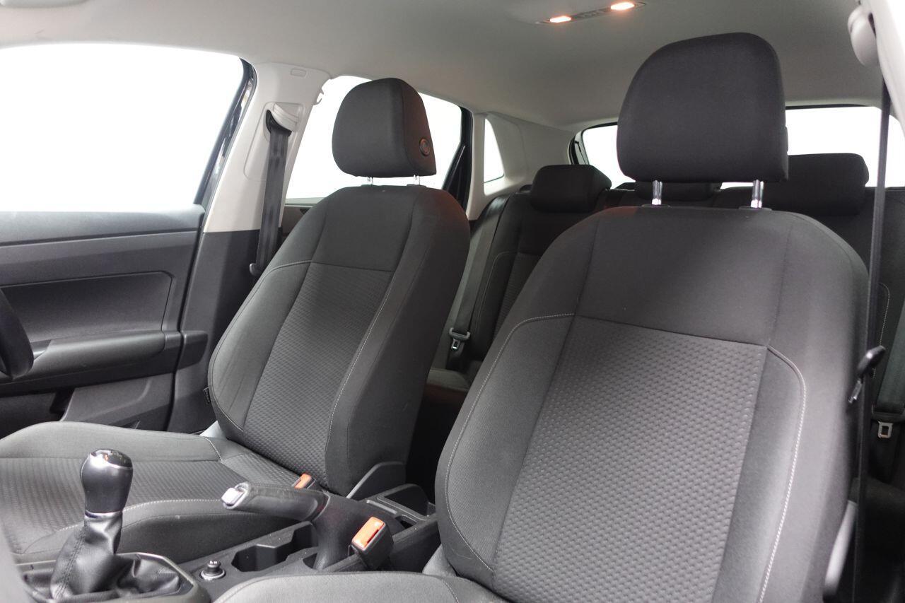 Volkswagen Polo - Image 17