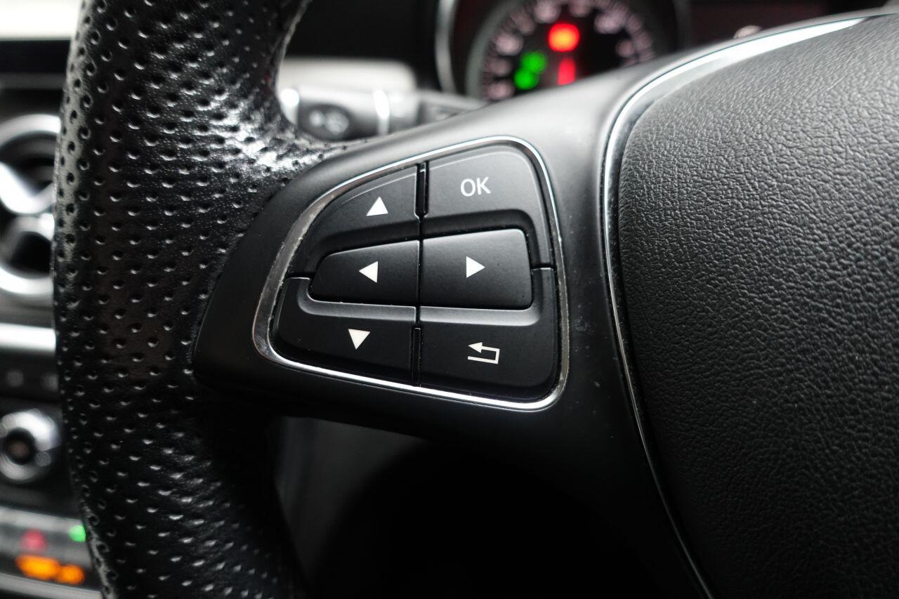 Mercedes-benz GLA - Image 42