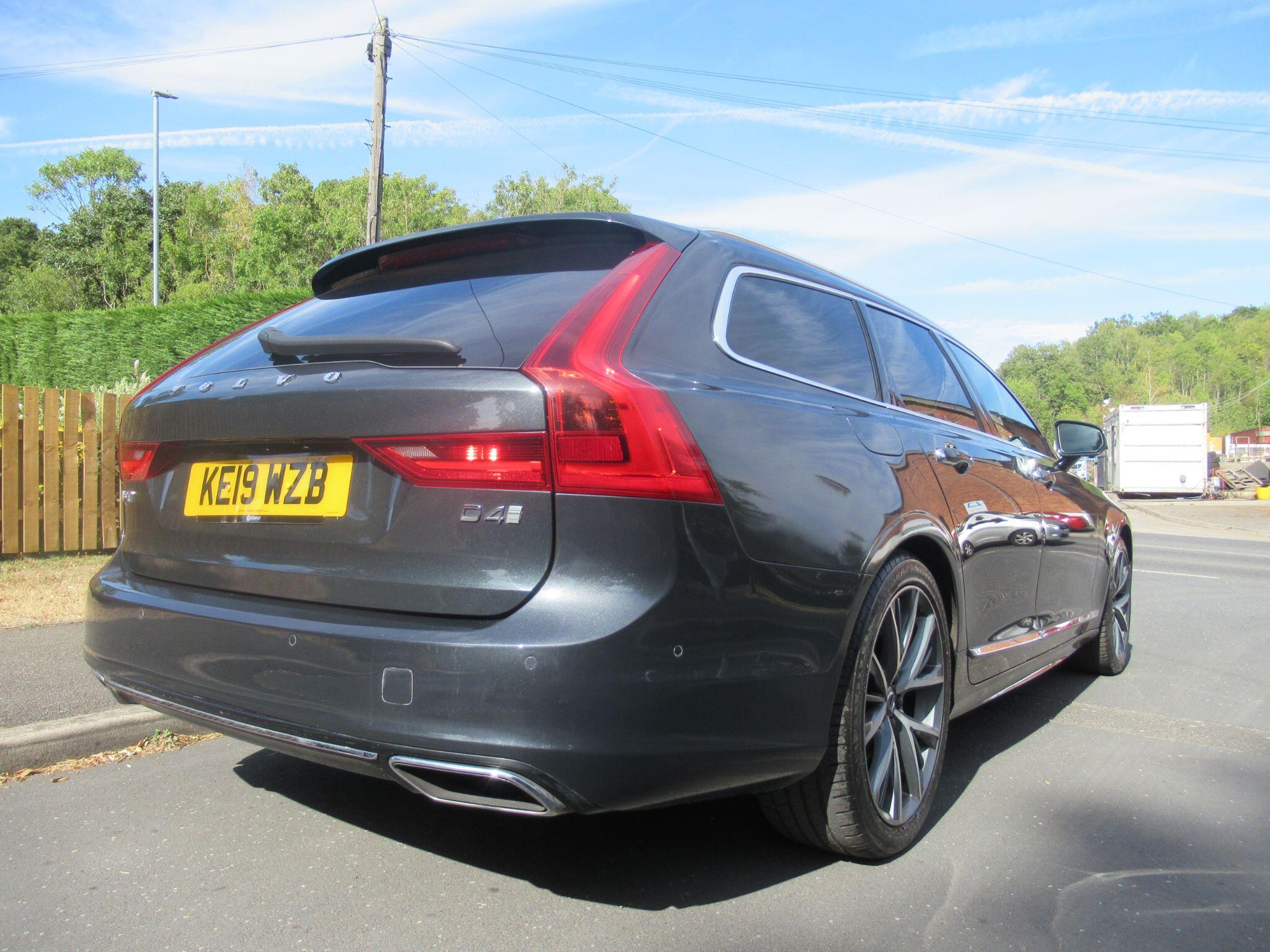 Volvo V90 - Image 4