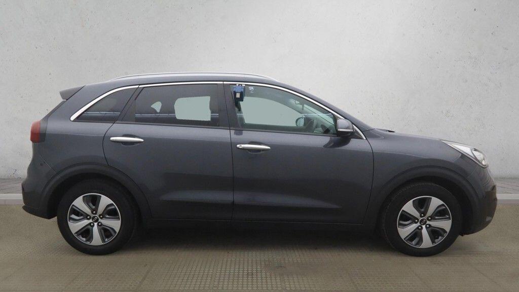 Kia Niro - Image 8