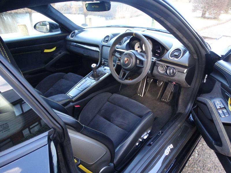 Porsche 718 Cayman - Image 16