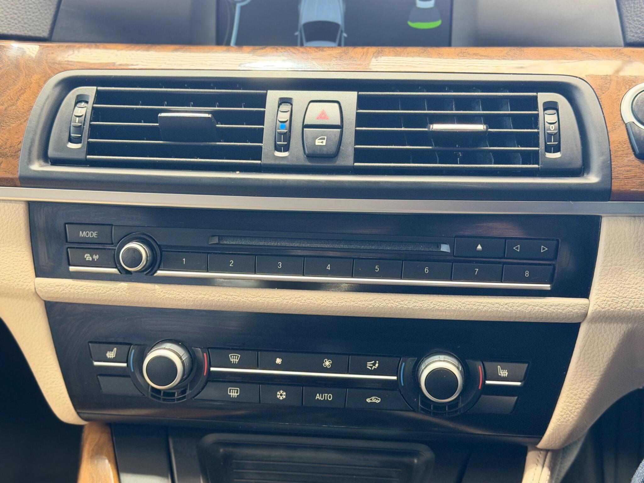 BMW 5 Series - Image 24