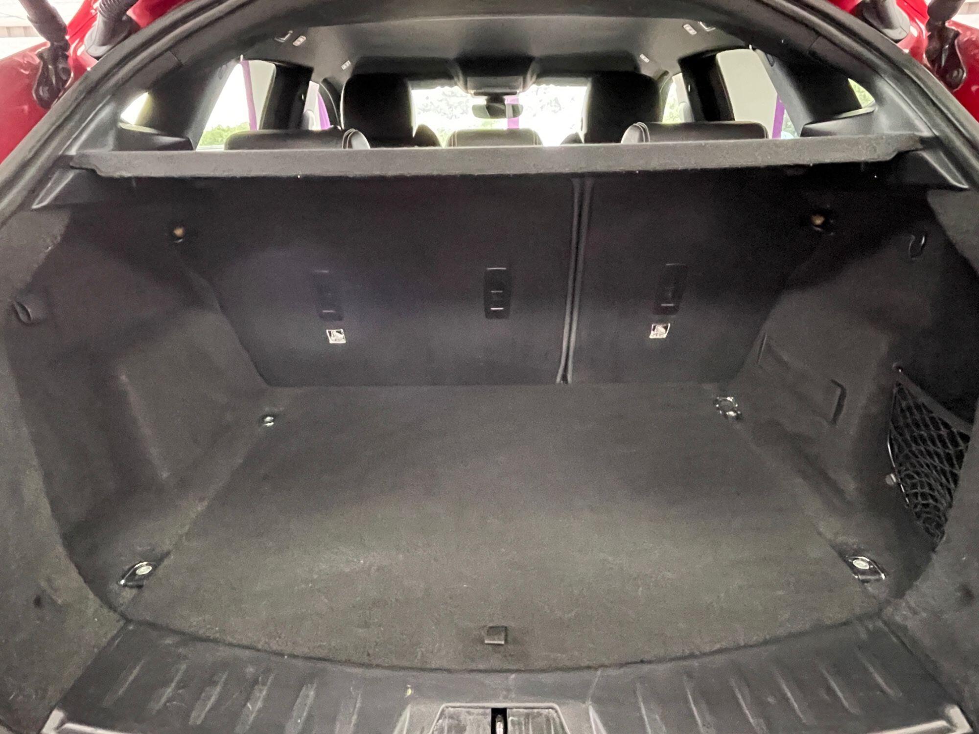 Jaguar E-Pace - Image 18