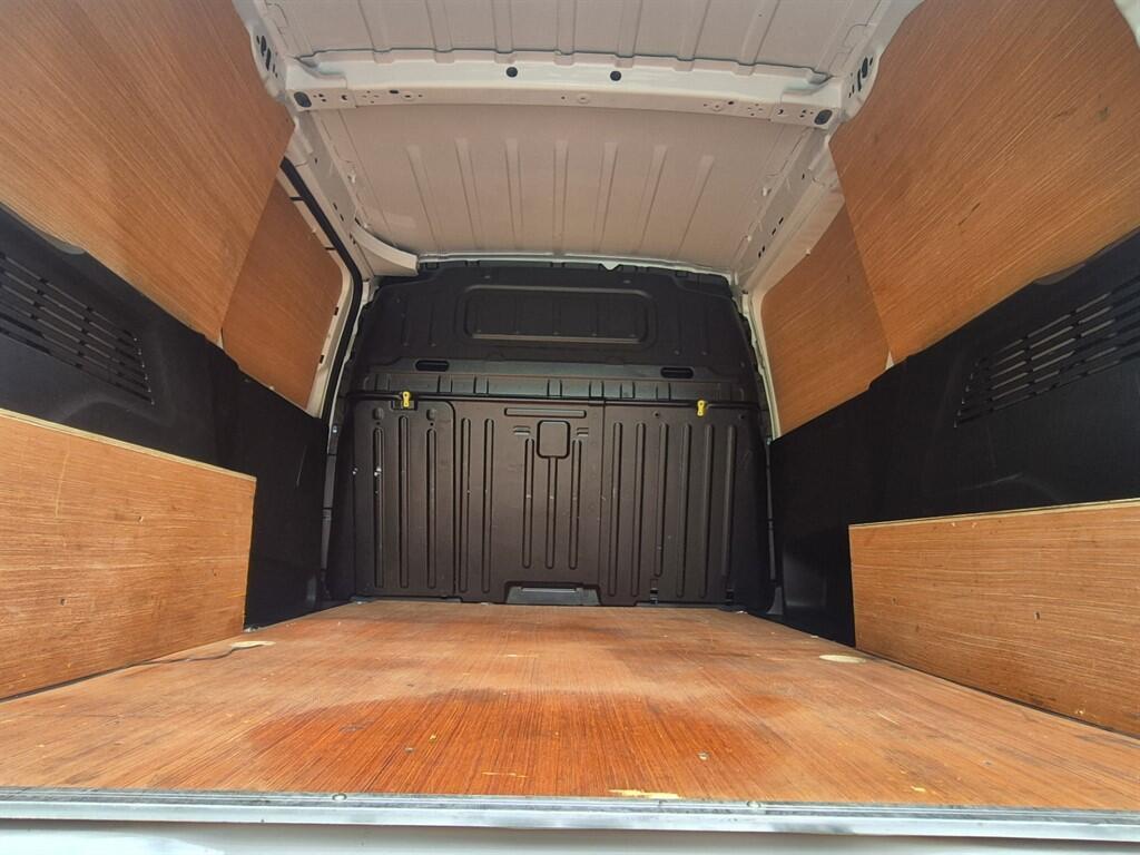 Peugeot Partner - Image 8