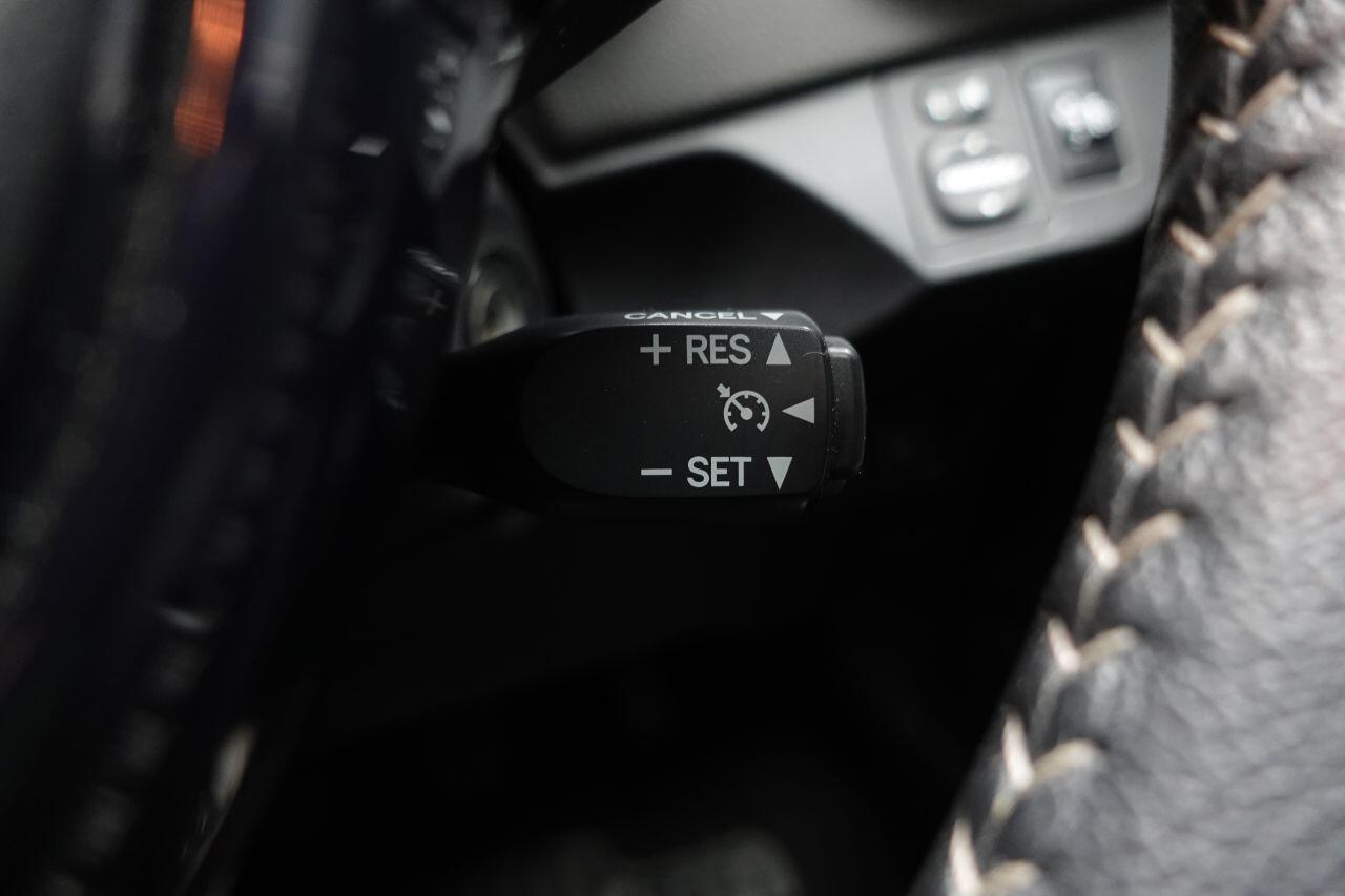 Toyota Yaris - Image 37