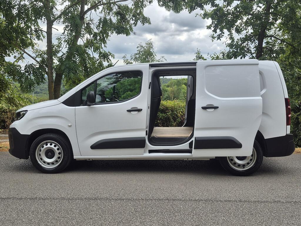 Peugeot Partner - Image 11