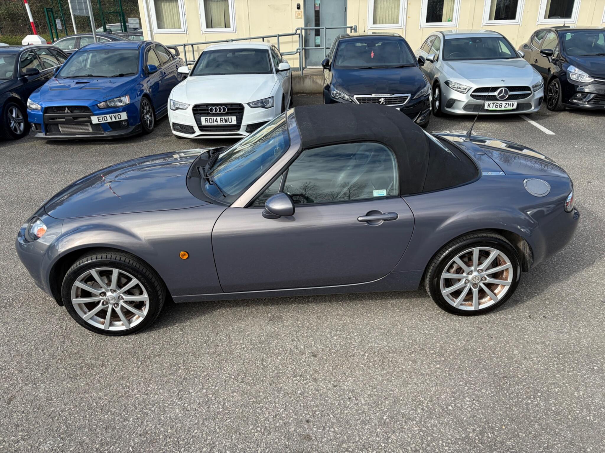 Mazda MX-5 - Image 25