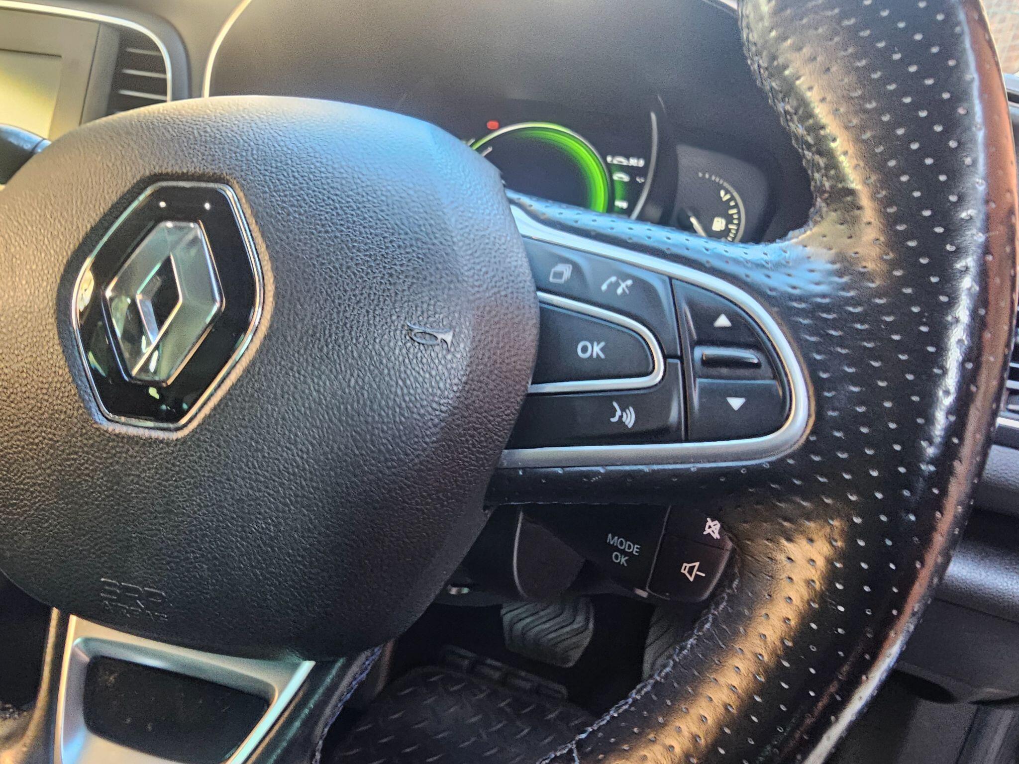 Renault Megane - Image 7