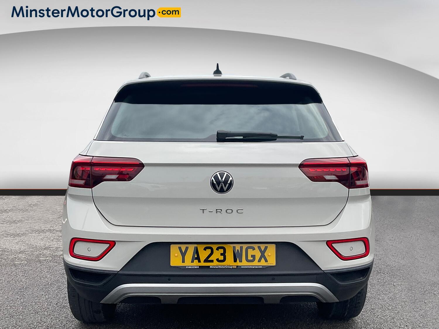 Volkswagen T-Roc - Image 3