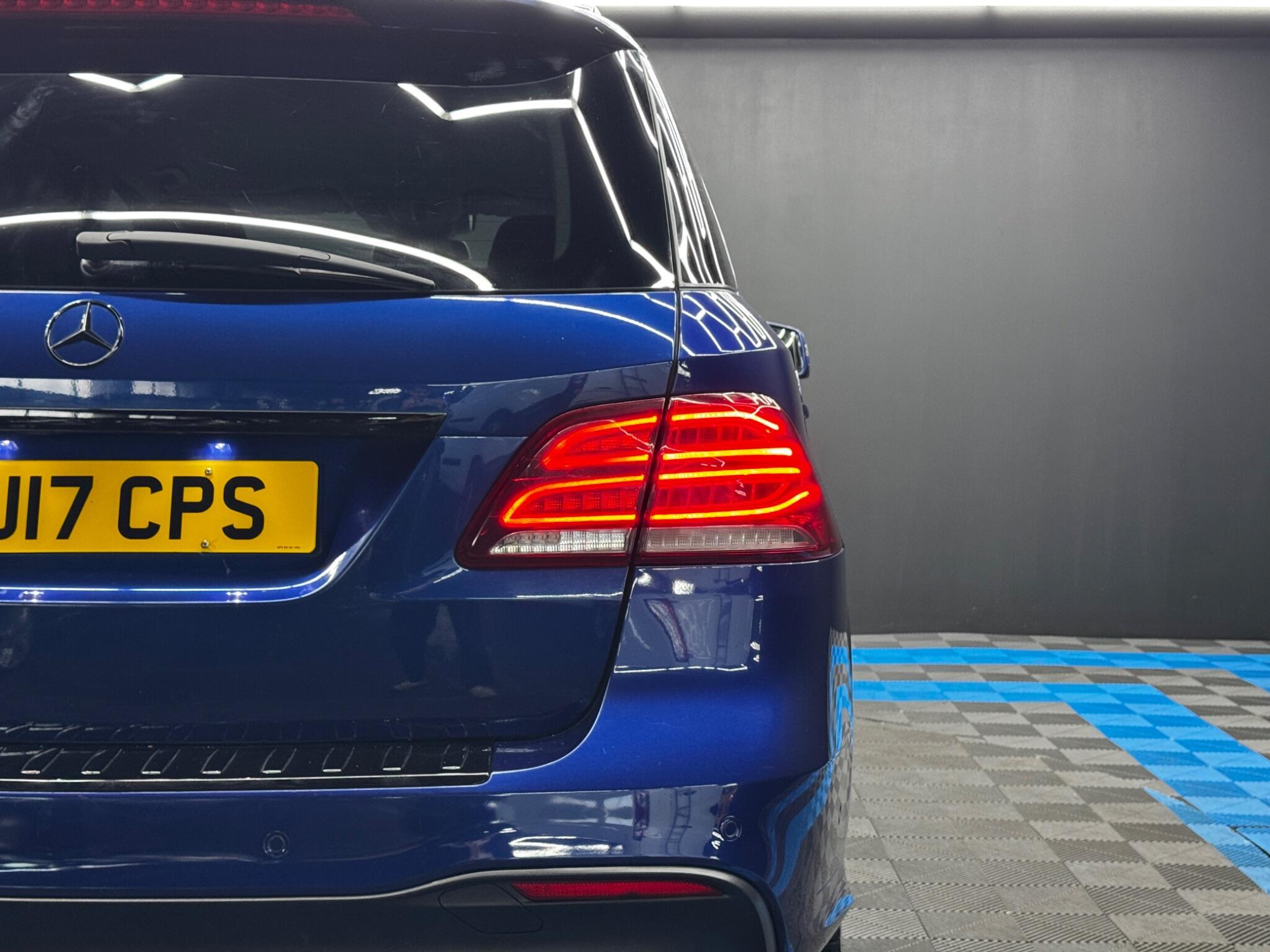 Mercedes GLE - Image 44