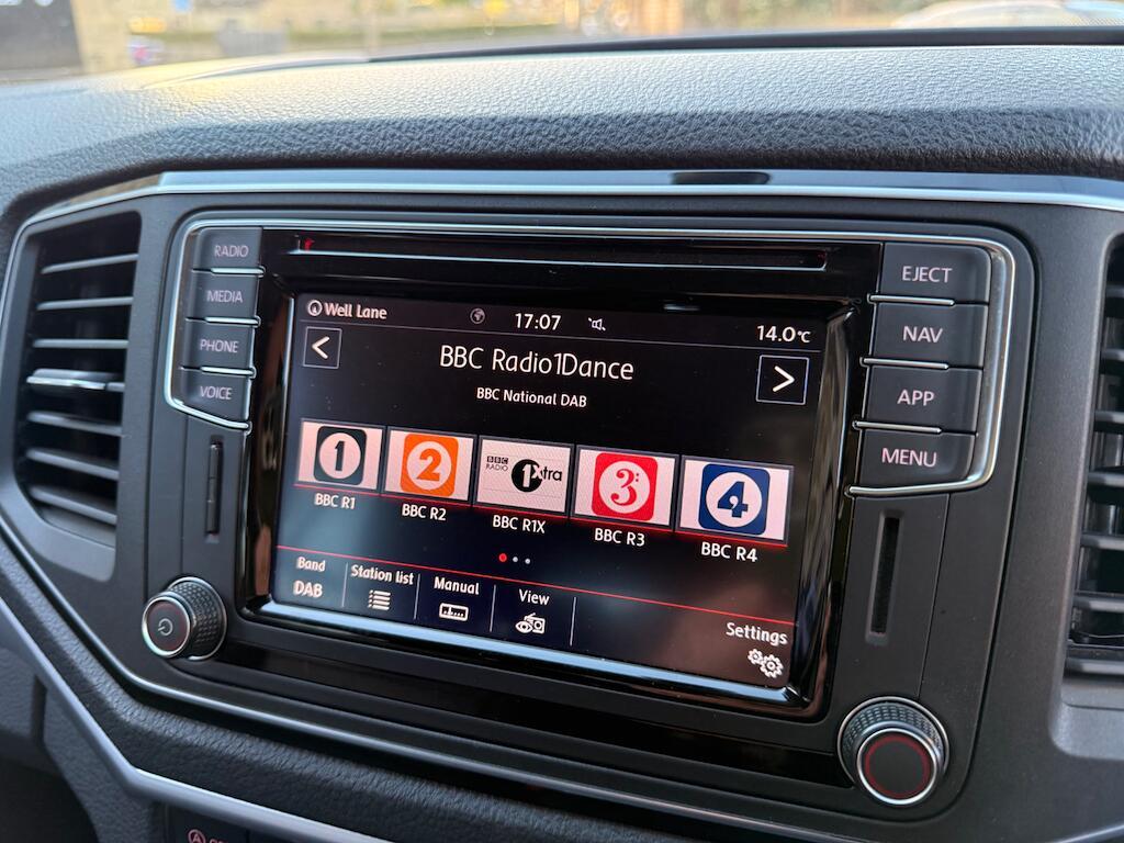 Volkswagen Amarok - Image 51