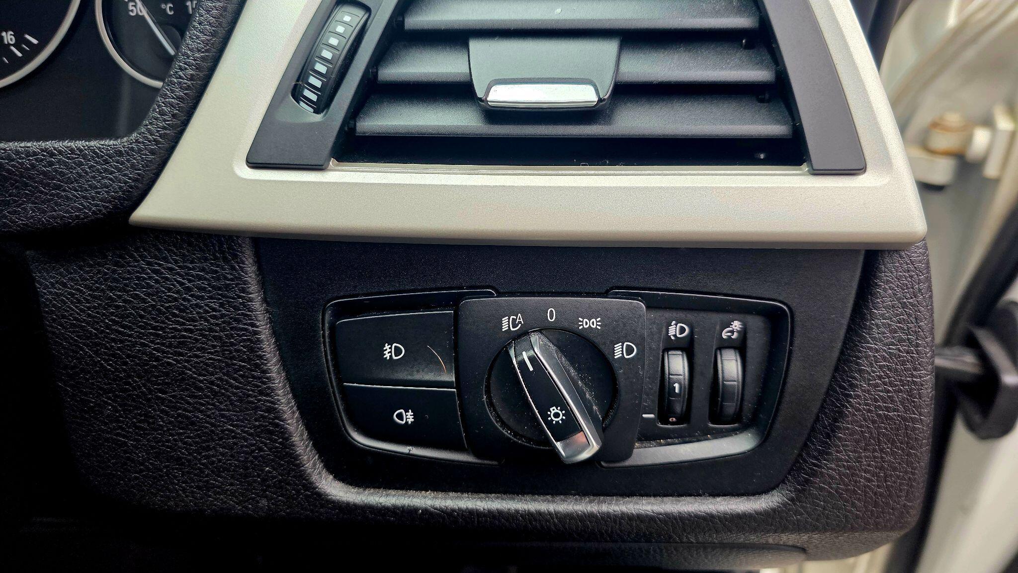 BMW 3 Series - Image 25