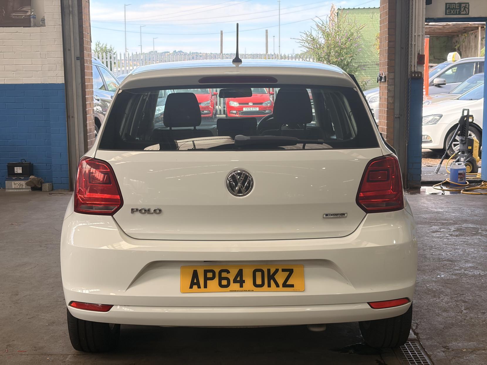 Volkswagen Polo - Image 6