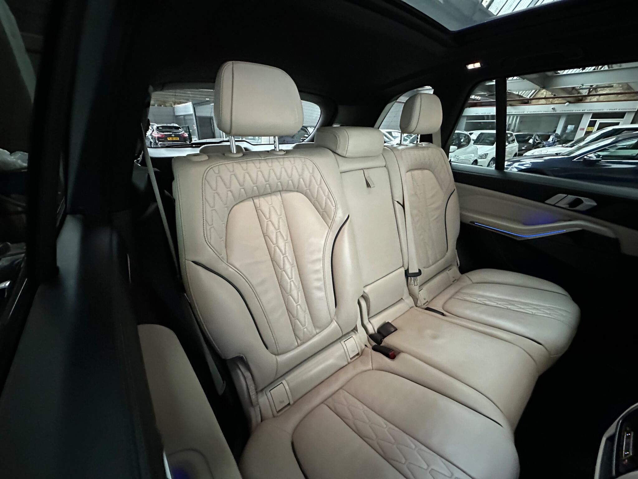 BMW X5 - Image 12