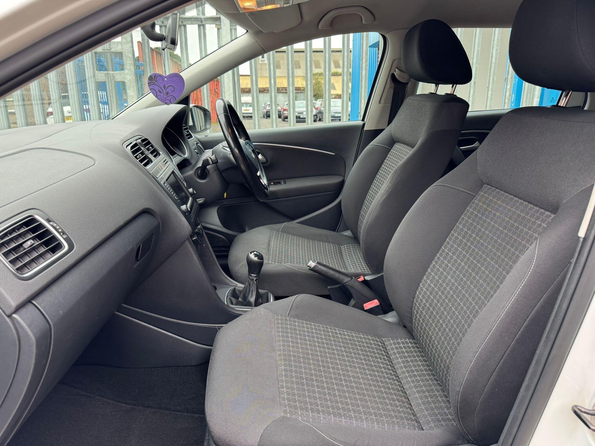 Volkswagen Polo - Image 10