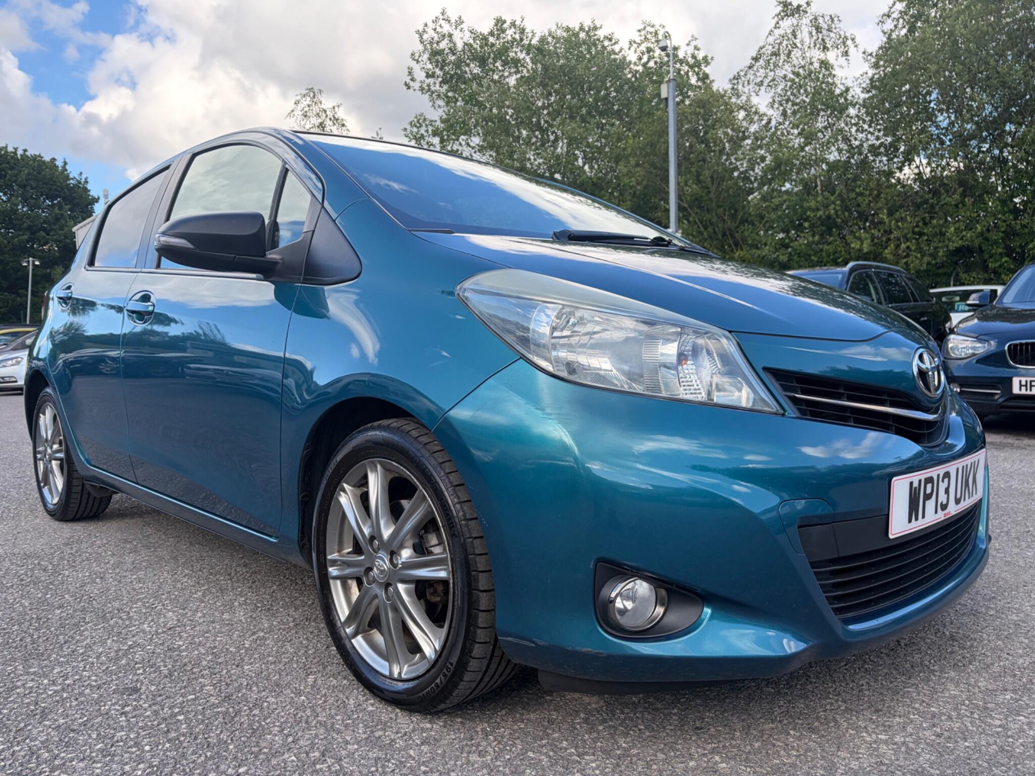 Toyota Yaris - Image 6