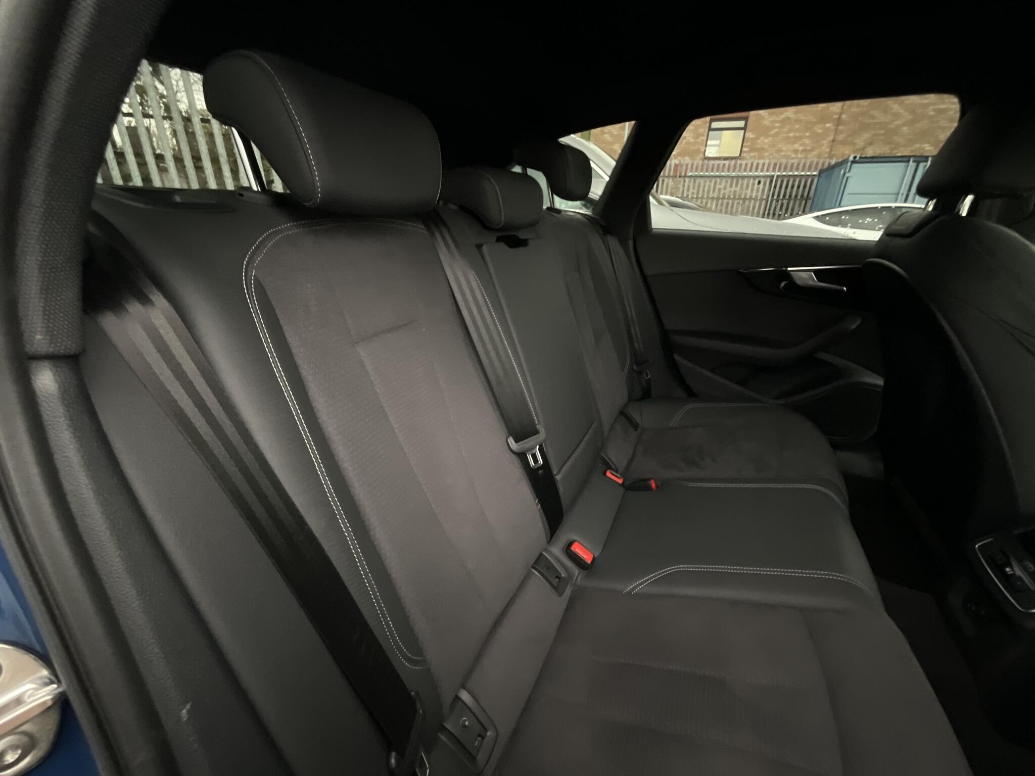 Audi A4 - Image 6