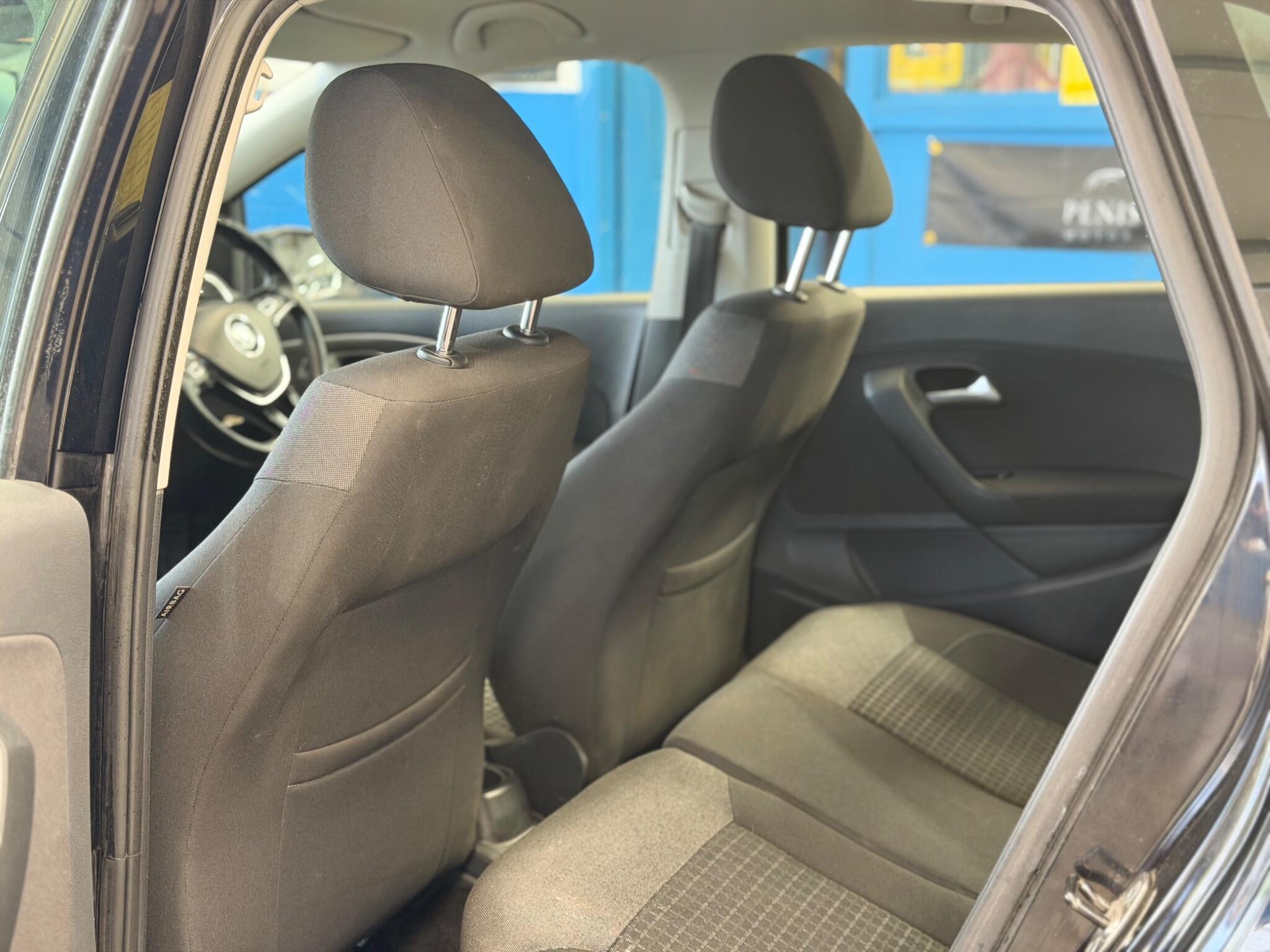 Volkswagen Polo - Image 33