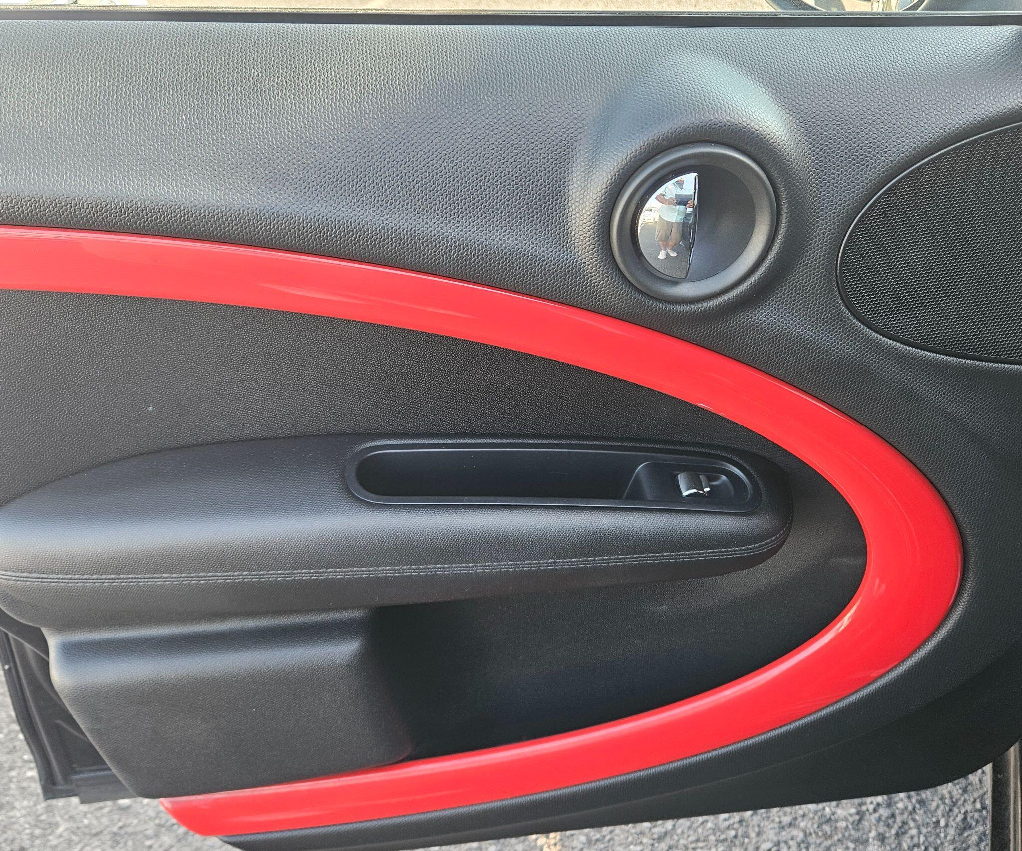 MINI Countryman - Image 40