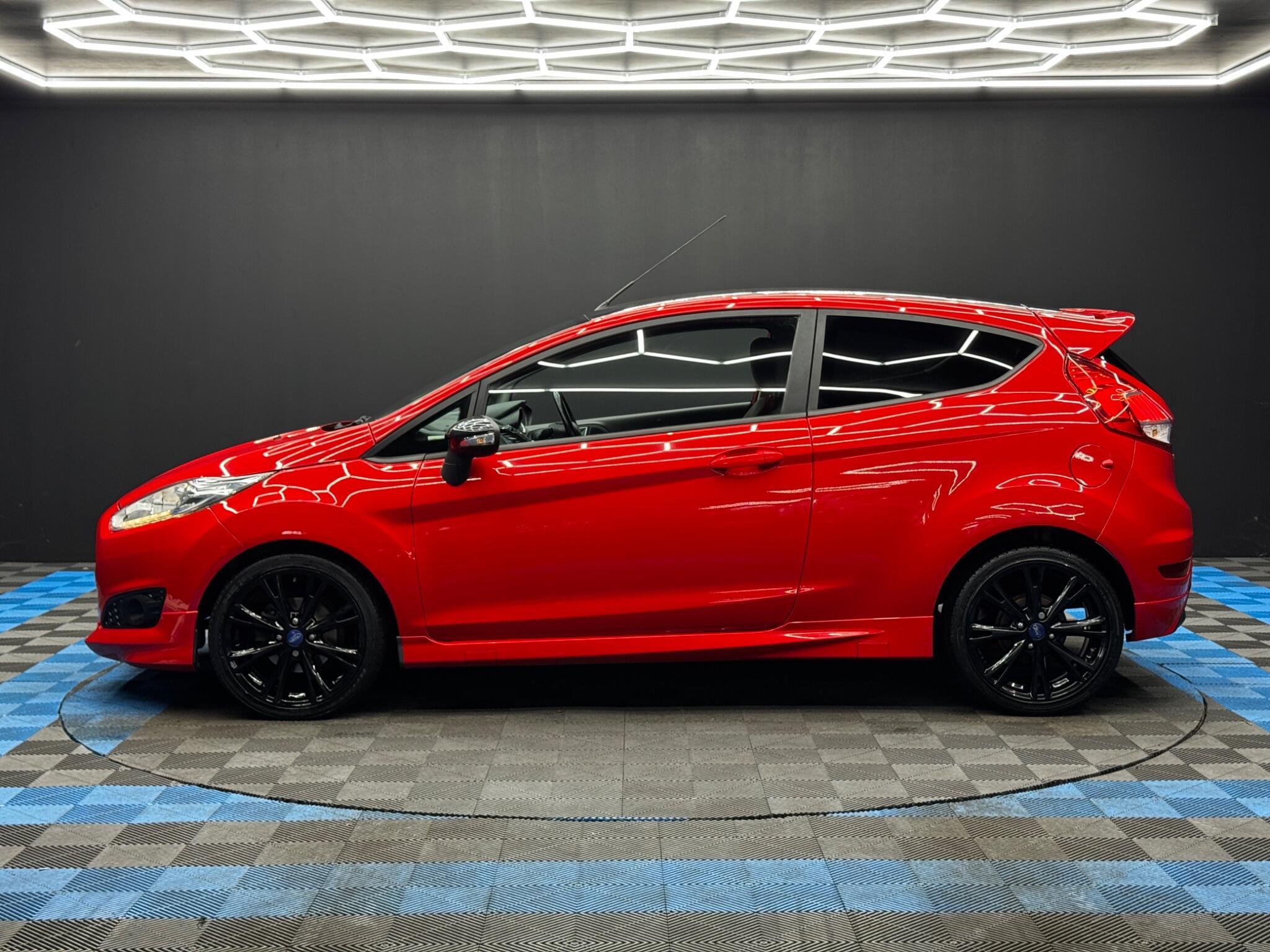 Ford Fiesta - Image 5