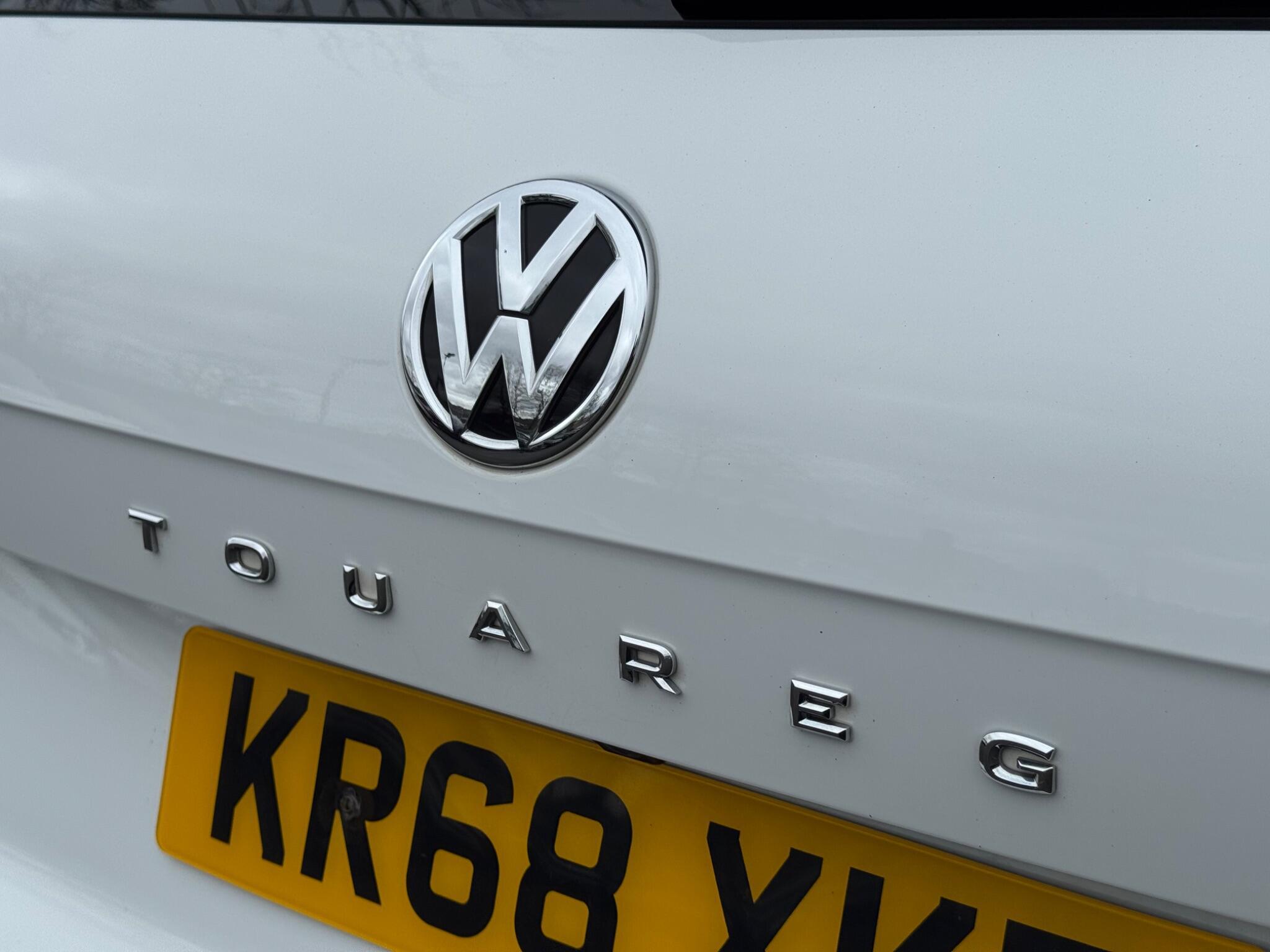 Volkswagen Touareg - Image 67