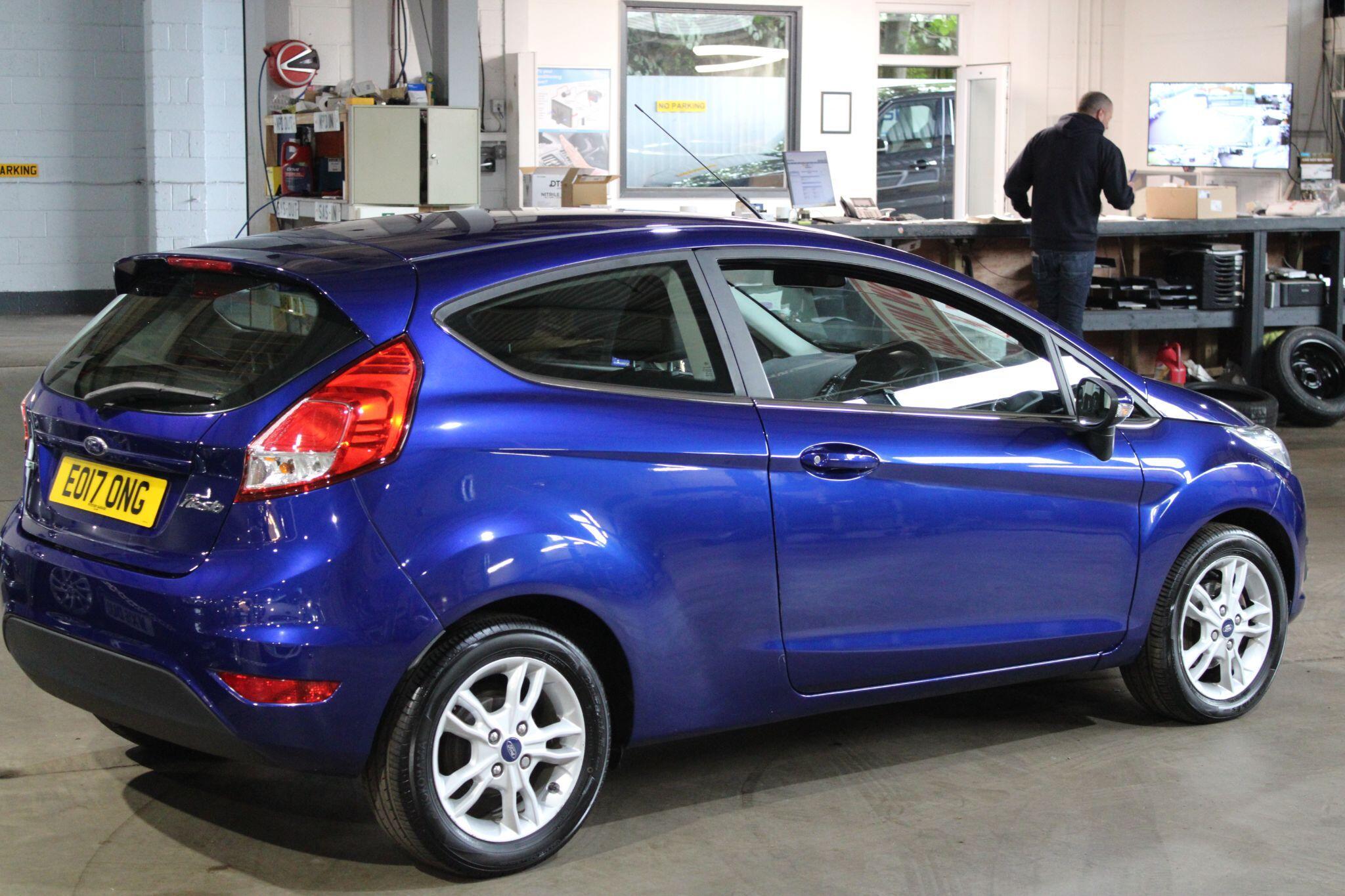 Ford Fiesta - Image 9