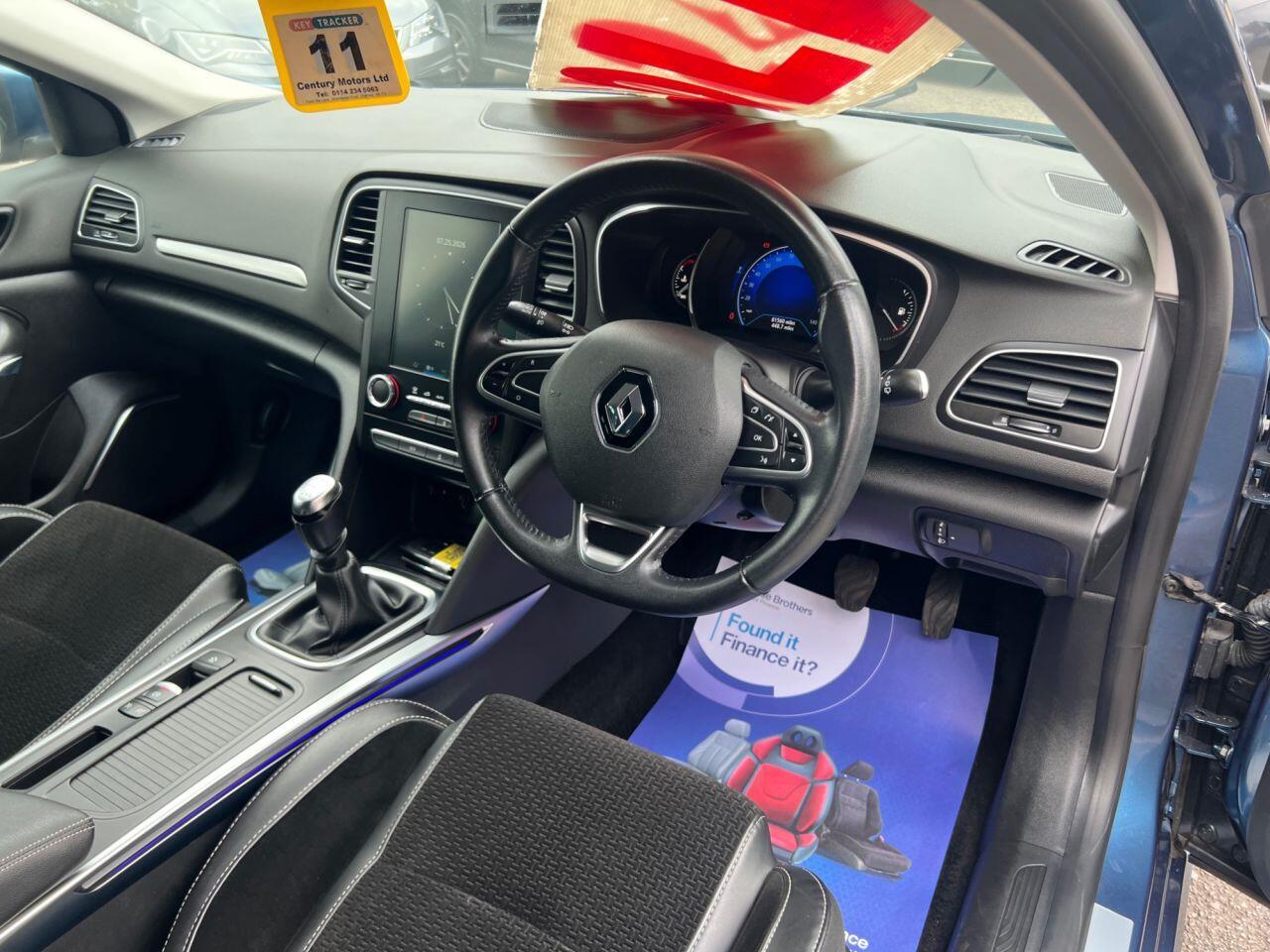 Renault Megane - Image 14